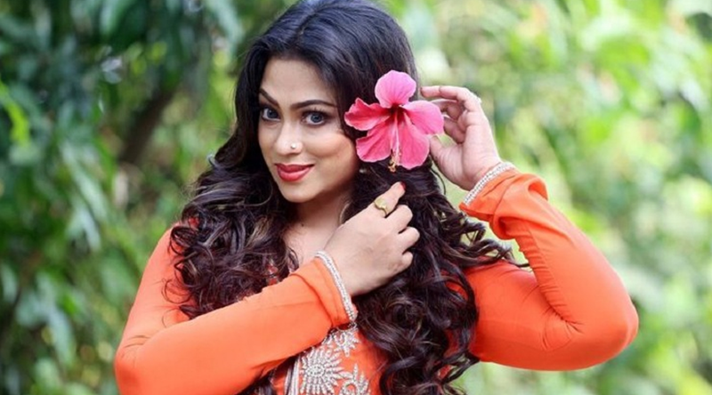 অভিনয় ছেড়ে ধর্মীয় জীবন চান পপি
