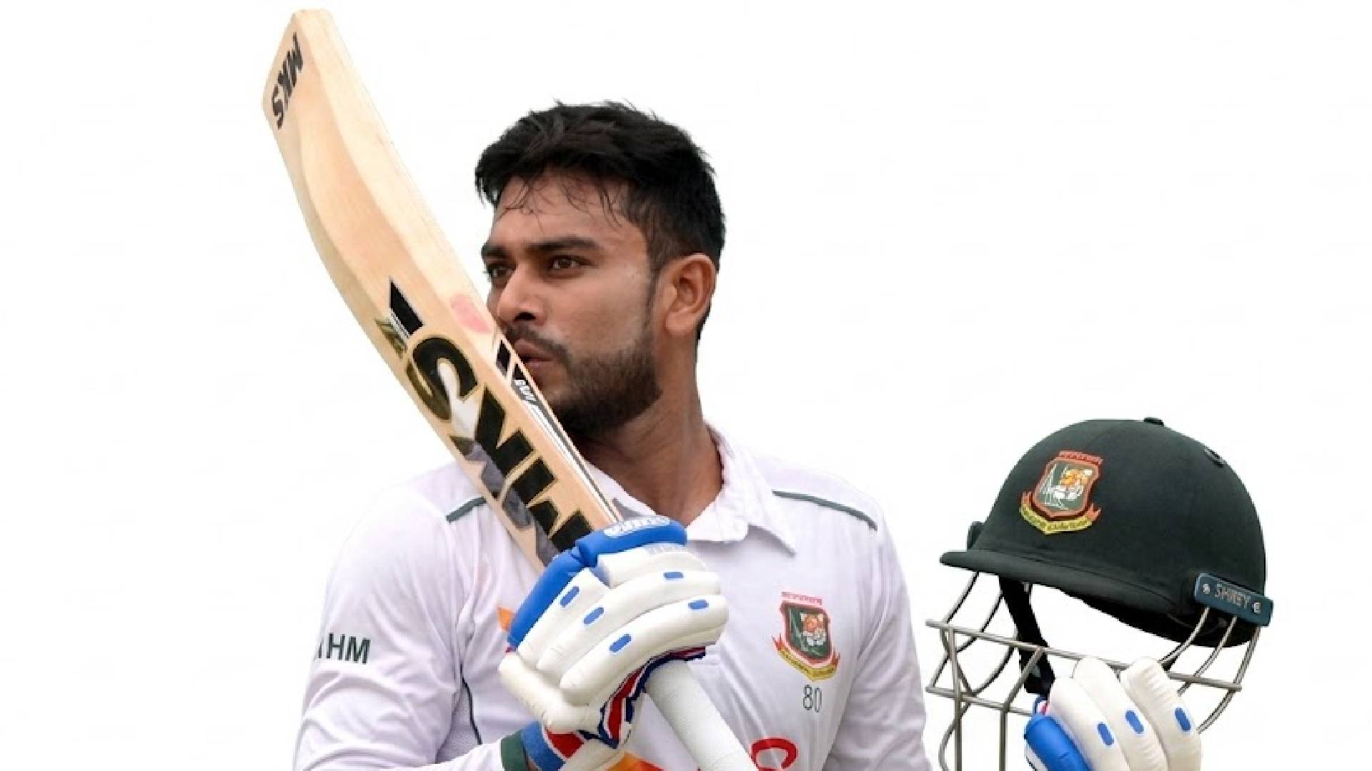 অস্ট্রেলিয়ার মাটিতে মিরাজের স্পিন-জাদু, ইতিহাস গড়ার পথে বাংলাদেশ