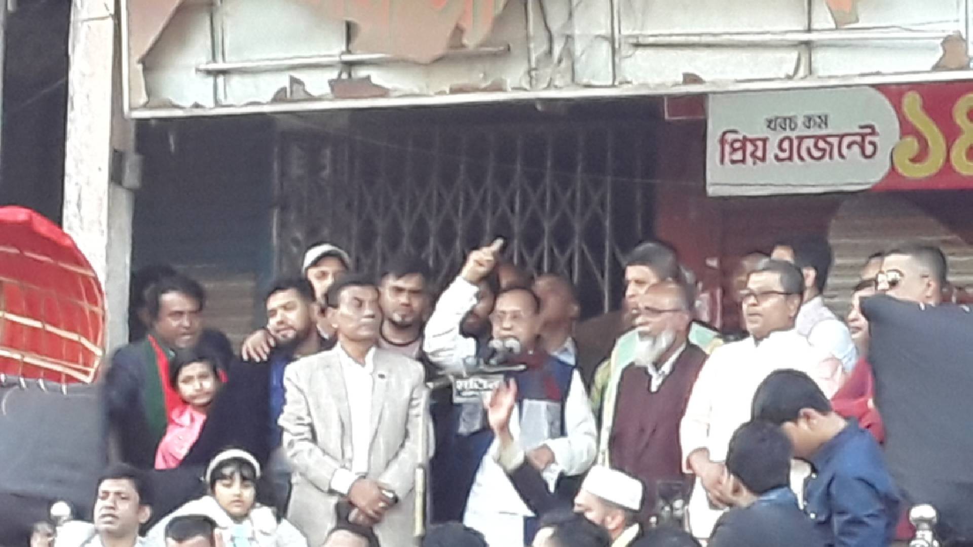 আগামী ৭ জানুয়ারি  ভোটের মাধ্যমে নৌকার বিজয় ছিনিয়ে আনতে হবে-চৌদ্দগ্রামে মুজিবুল হক মুজিব
