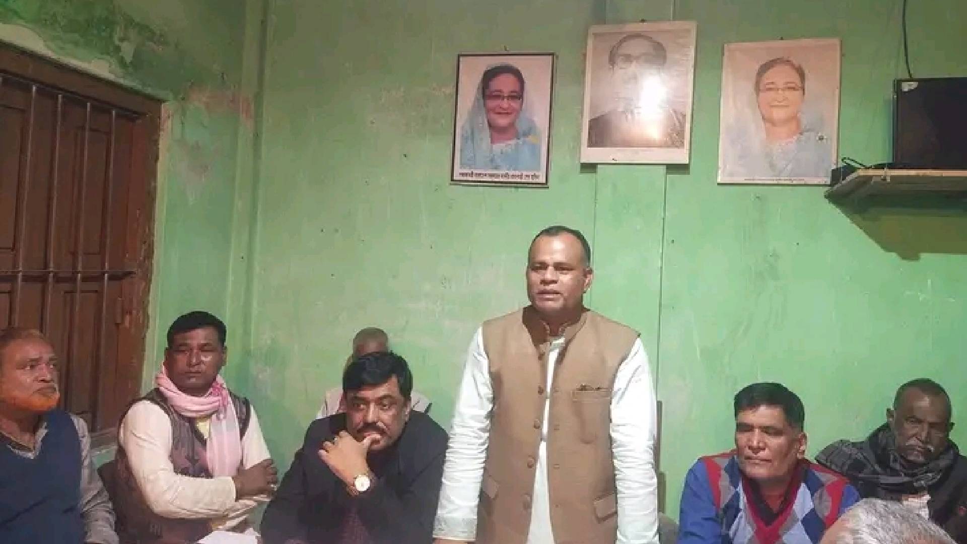 আদিতমারী উপজেলার পলাশী ইউনিয়নের আওয়ামী লীগের নেতাকর্মীদের মতবিনিময় সভা অনুষ্ঠিত