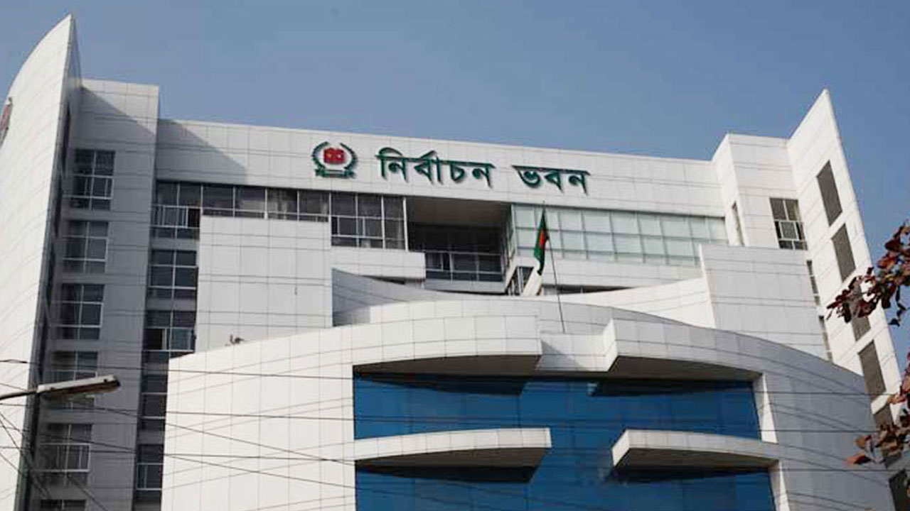 এনআইডিতে যুক্ত হচ্ছে ‘ডাক নাম’, ভোটার হতে লাগবে বিশিষ্ট ব্যক্তির সুপারিশ