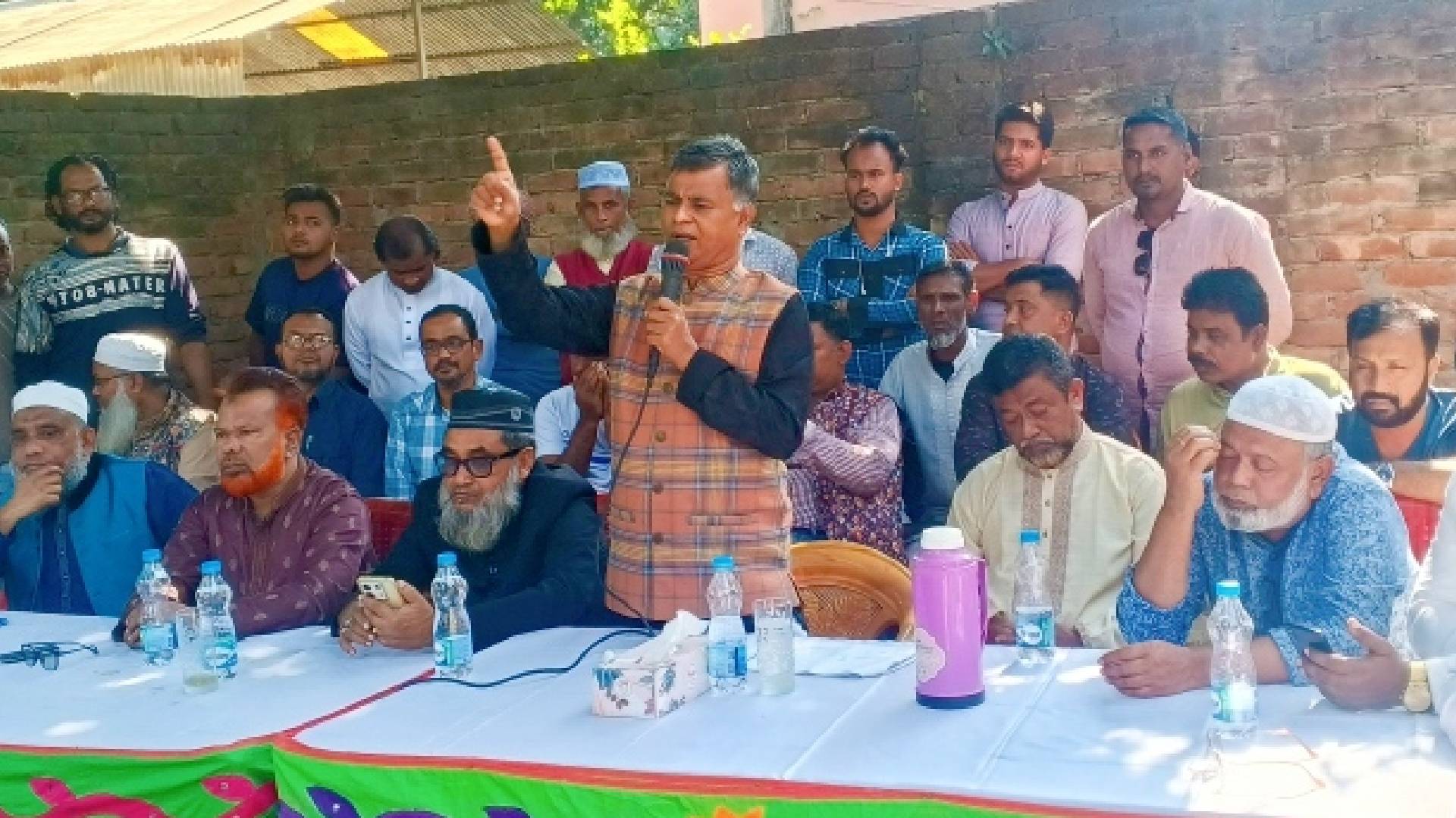 এনায়েতপুরে সদিয়া চাঁদপুর ইউনিয়ন বিএনপির উঠান বৈঠক অনুষ্ঠিত
