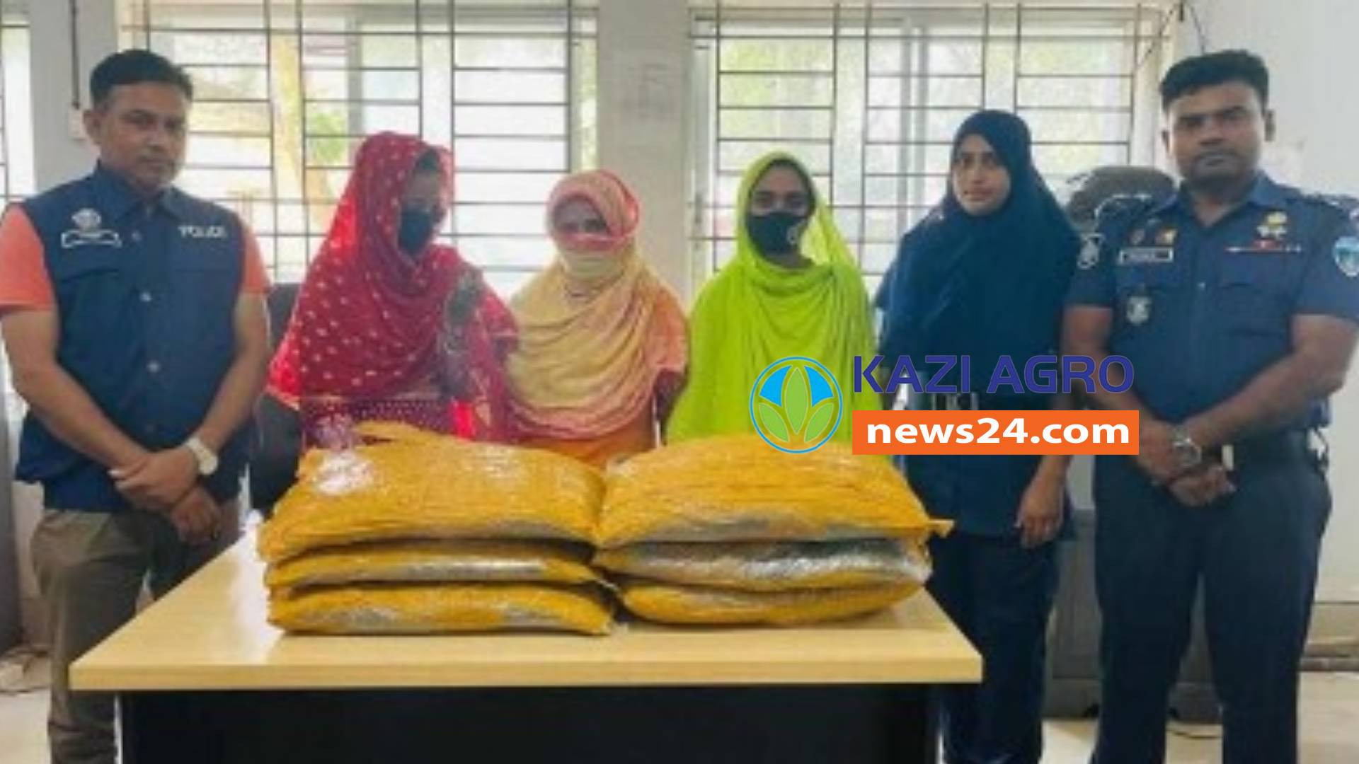 কসবায়  তিনজন মহিলা মাদক ব্যবসায়ী আটক।
