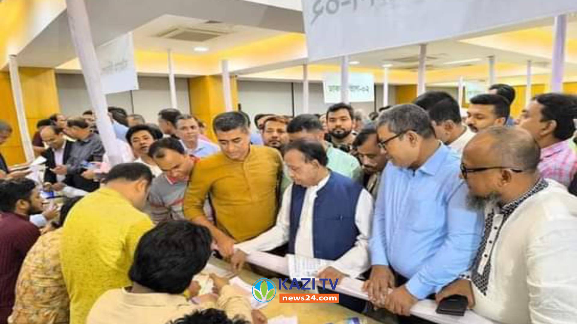 কুমিল্লার ১১ চৌদগ্রাম আসনে আওয়ামীলীগের মনোনয়ন প্রত্যাশী ৮ জন।
