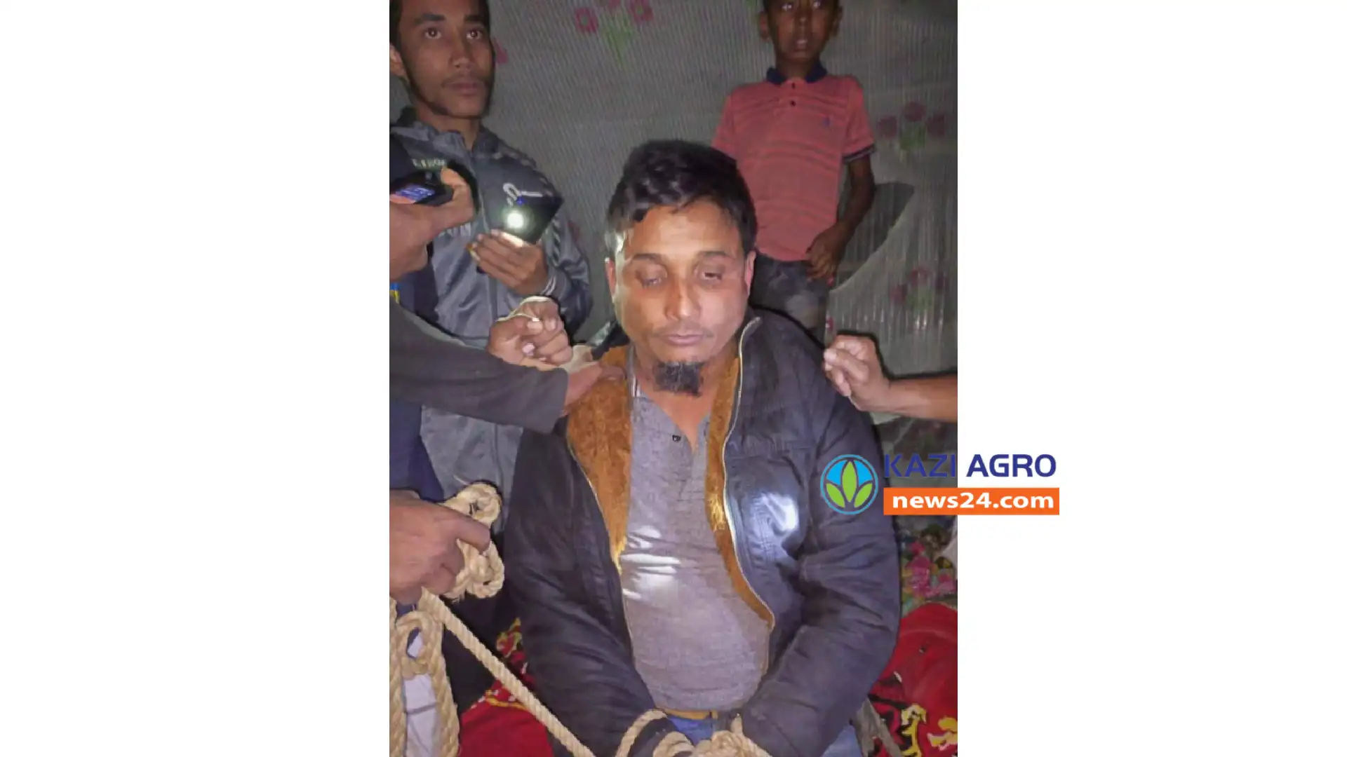 কুষ্টিয়ায় ভুয়া ডিবি পুলিশ আটক