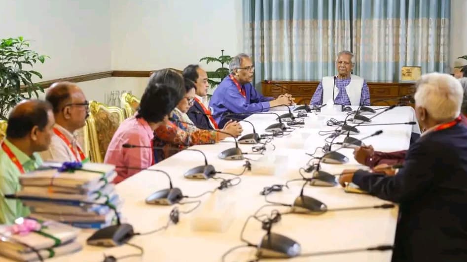 ক্যাম্পাস সাংবাদিকদের বিনা পারিশ্রমিকে কাজ করানো যাবে না।