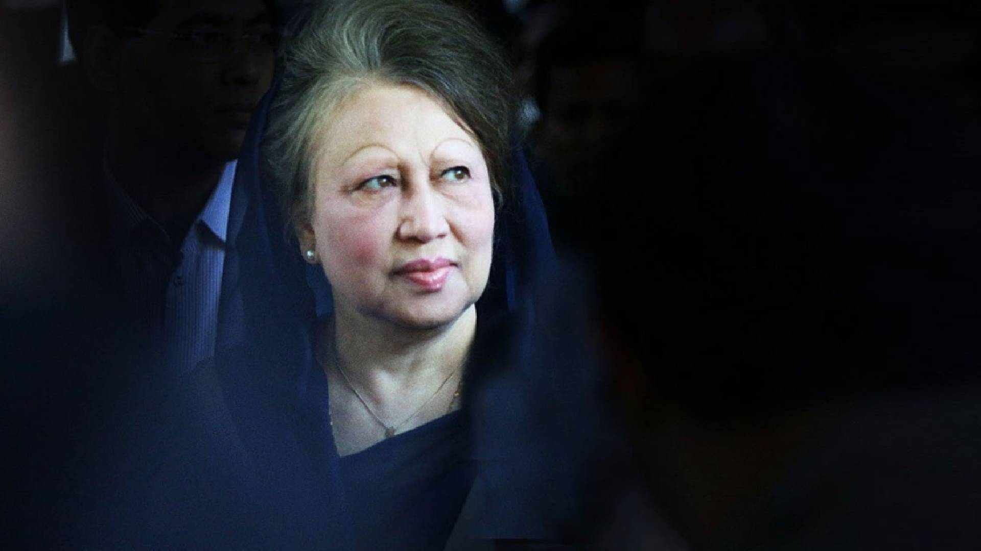 খালেদা জিয়ার লন্ডনযাত্রা আপাতত সম্ভব হচ্ছে না