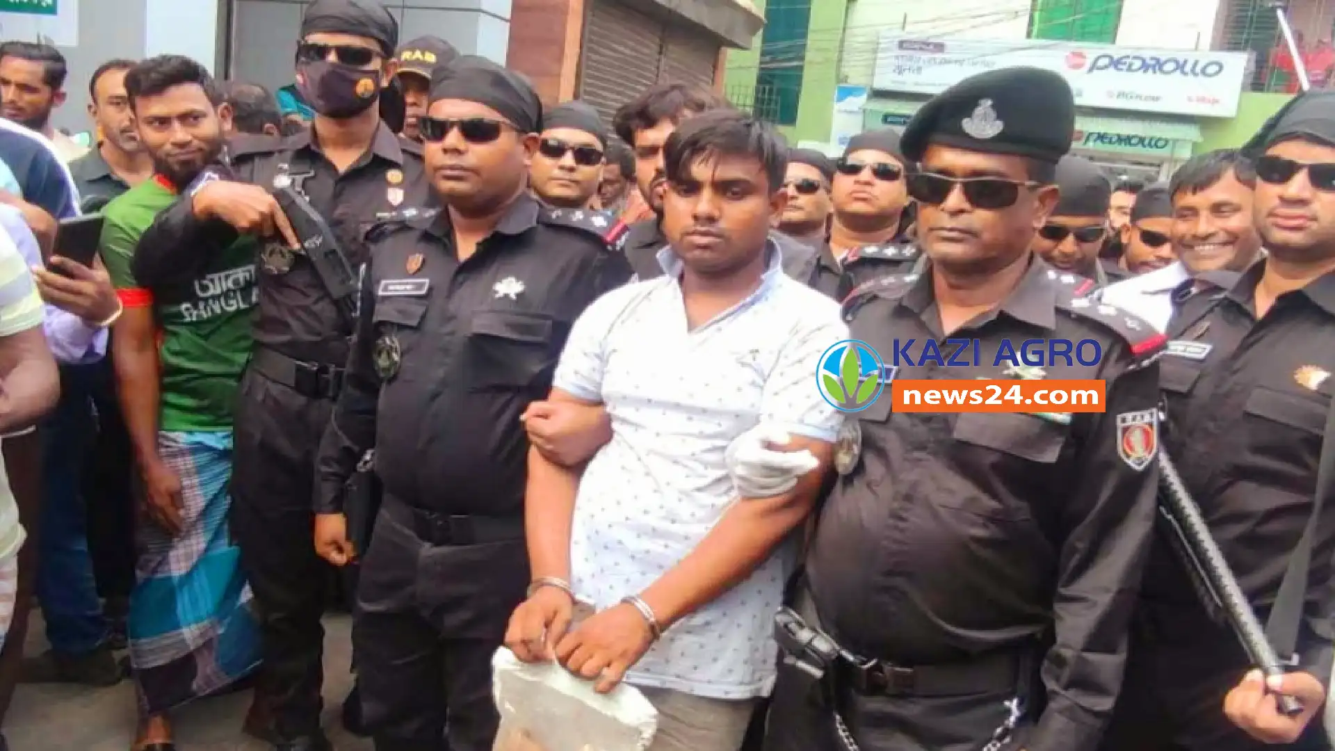 খুলনায় নারীর লোমহর্ষক হত্যার রহস্য উদঘাটন, থেকে মূলহোতা গ্রেফতার