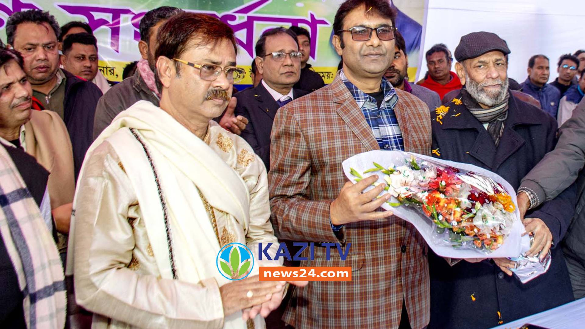 গাইবান্ধা-২ (সদর) আসনের  নবনির্বাচিত সংসদ সদস্য  সারোয়ারকে গণসংবর্ধনা