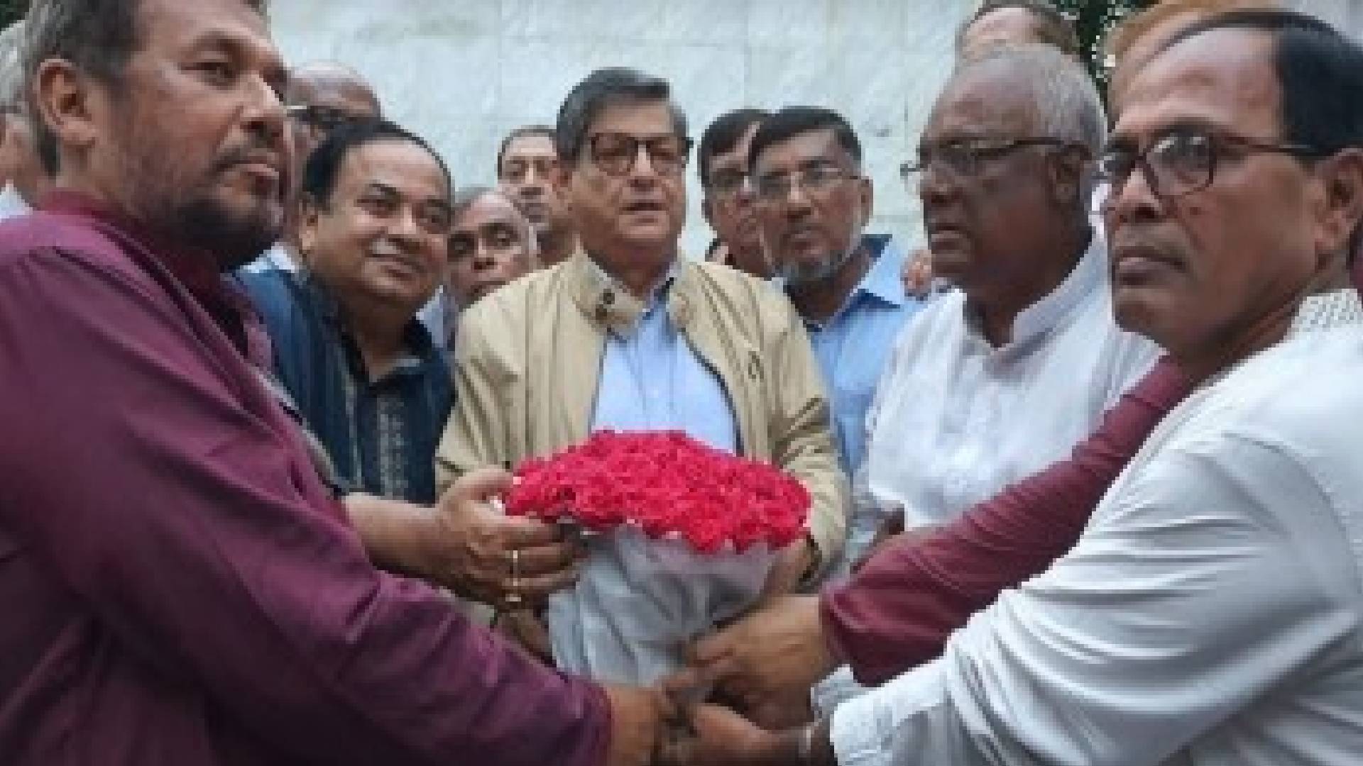 চতুর্থ বারের মত নৌকার মনেনীত প্রার্থী হওয়া সংবর্ধনা প্রদান।