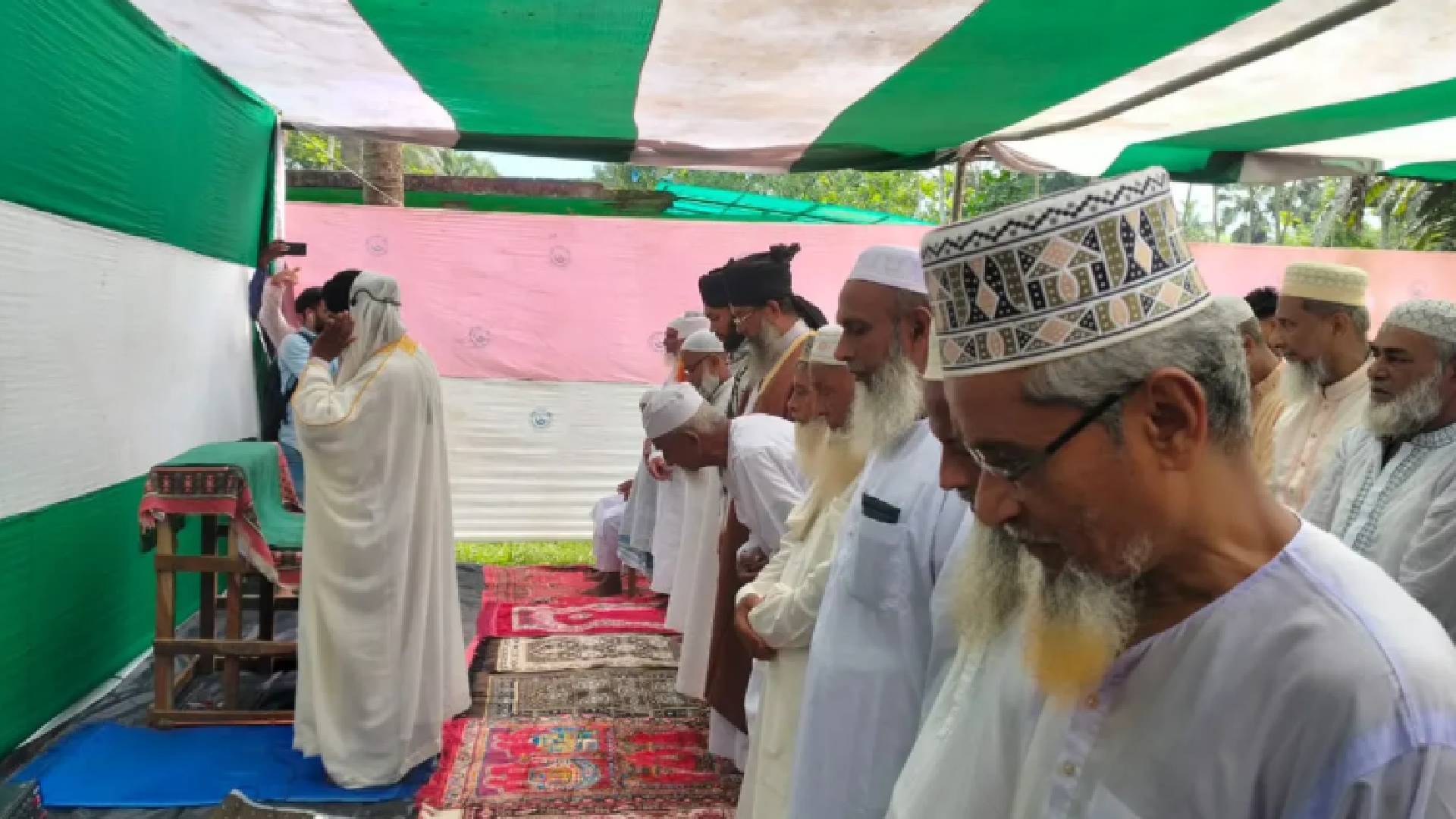 চাঁদপুরের ৪০ গ্রামে ঈদ উদযাপন