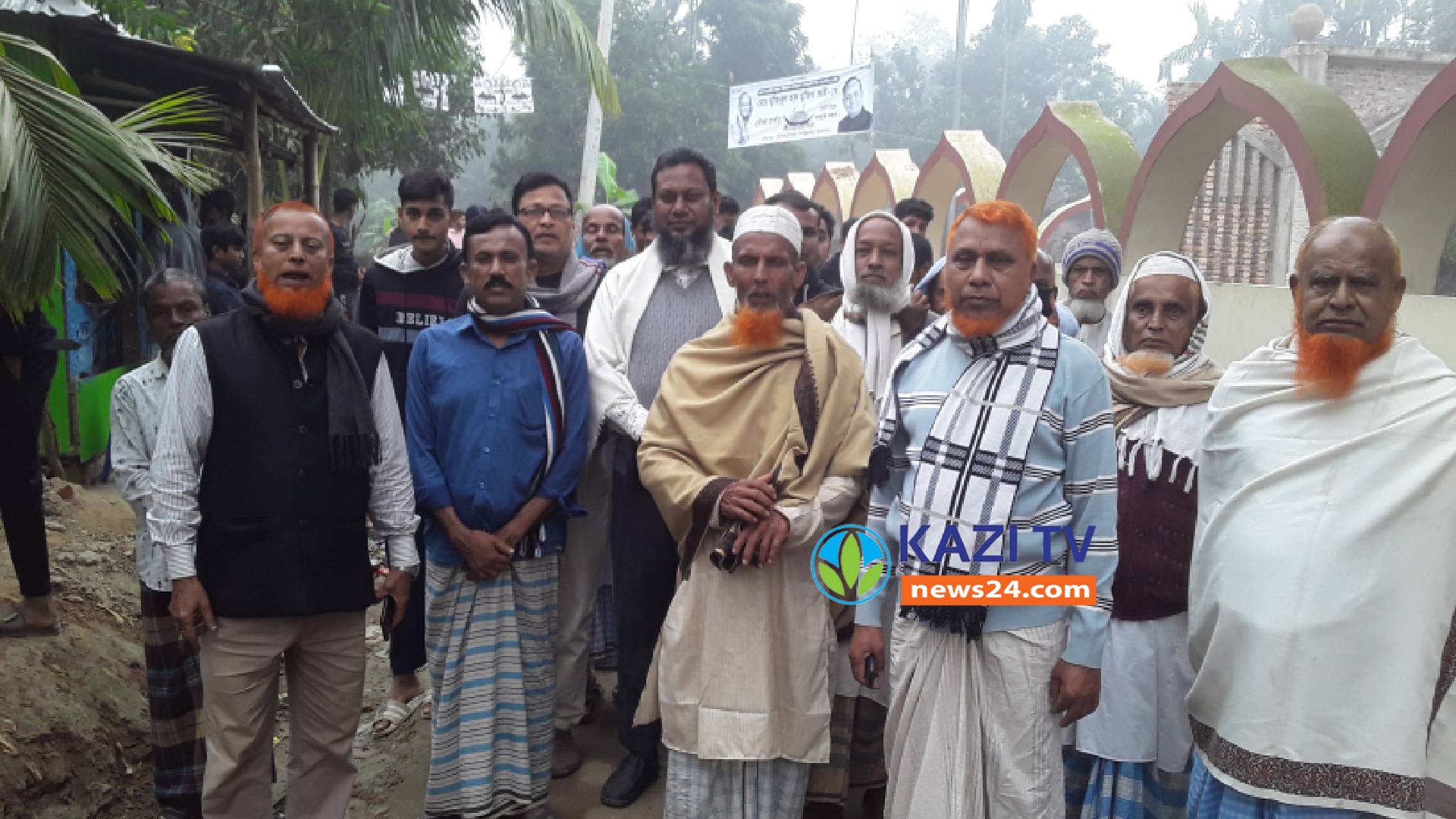 চৌদ্দগ্রামে আওয়ামীলীগের নেতাকর্মীরা নৌকার বিজয়ের লক্ষে প্রচারনায় ব্যাস্ত দিন কাটাচ্ছেন।