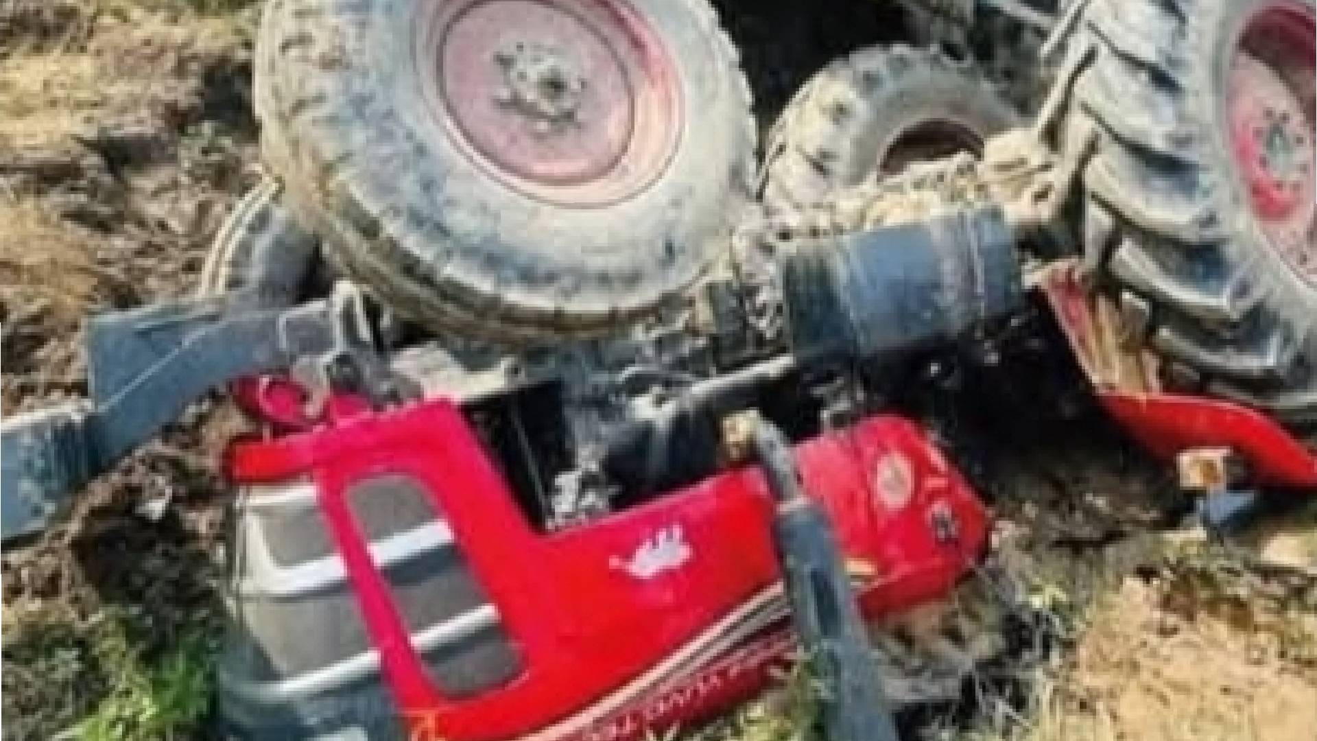 চৌদ্দগ্রামে হালচাষের ট্রাক্টর উল্টে নিহত এক