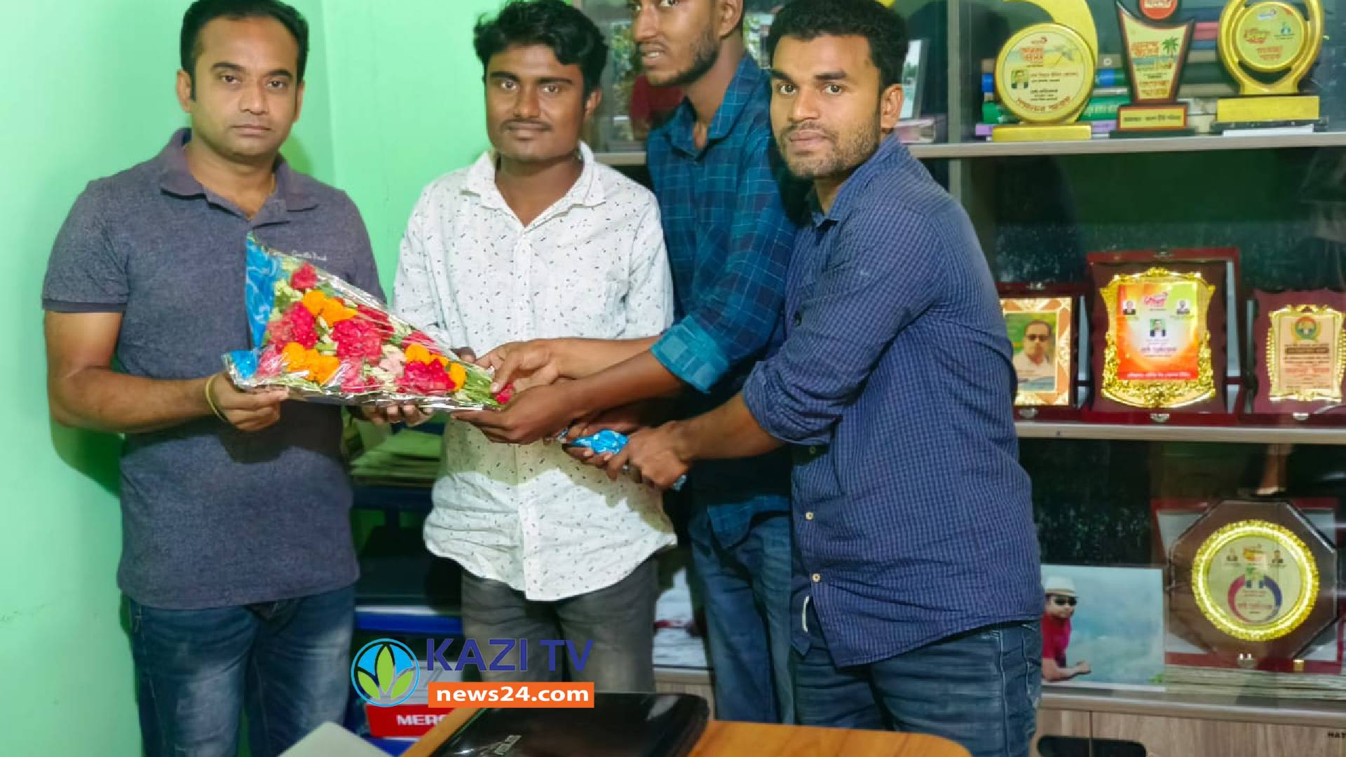 টানা চতুর্থবার প্রশাসন ক্যাটাগরিতে শ্রেষ্ঠ প্রতিবেদক শিহাব উদ্দিন রুবেল