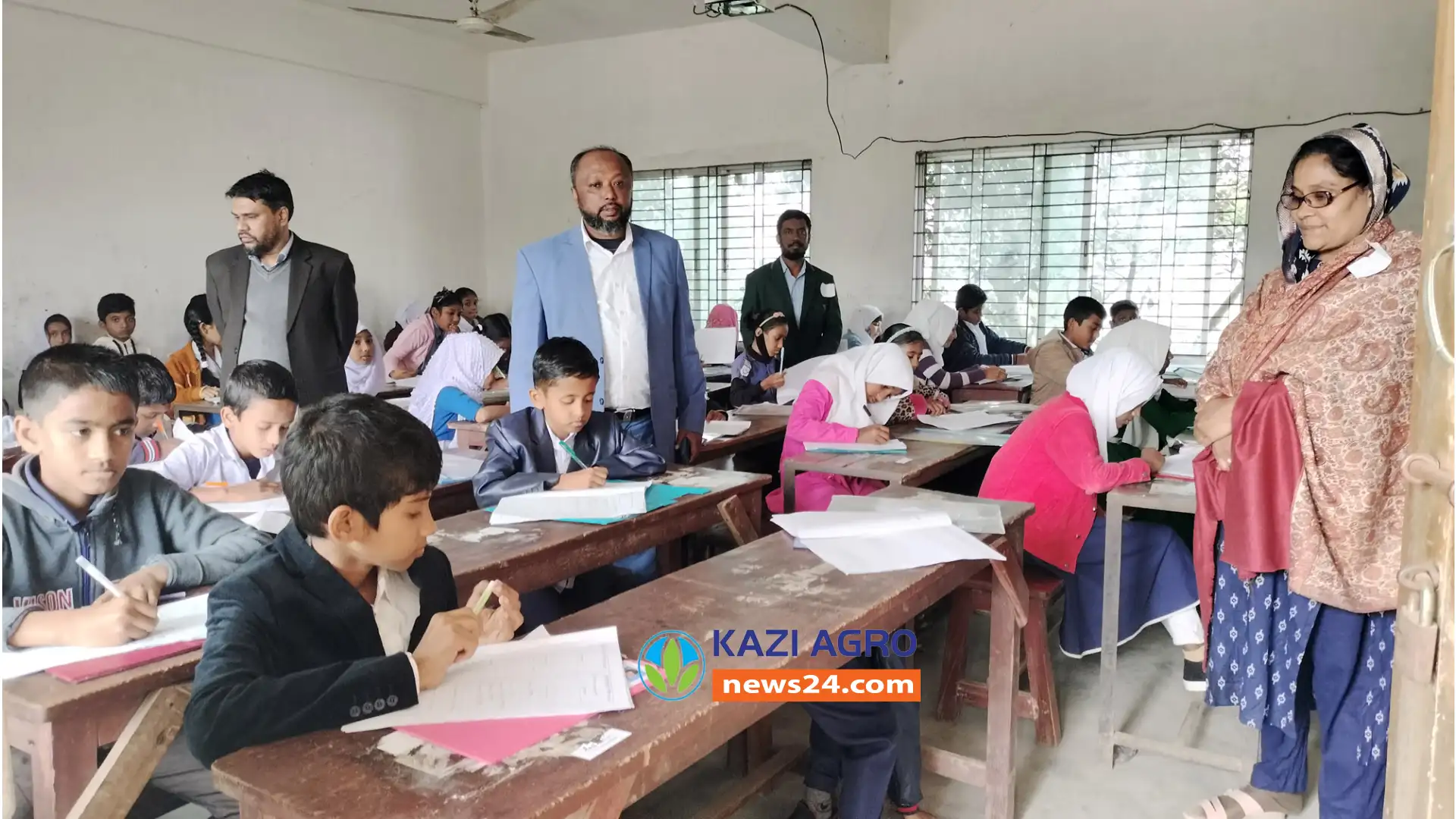 টানা ১৩ বছর পর মতলব উত্তরে প্রাথমিক বৃত্তি পরীক্ষা শান্তিপূর্ণভাবে অনুষ্ঠিত