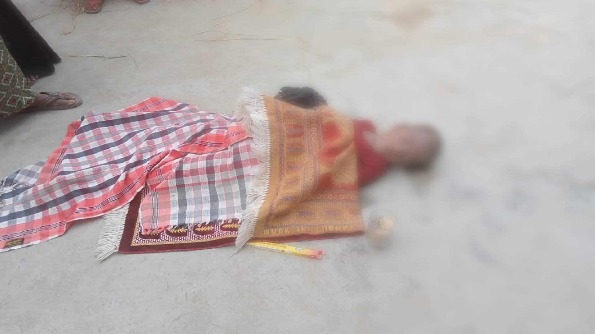 ঠাকুরগাঁও নিখোঁজের ৩ দিন পর পুকু‌রে থেকে ৬ বছরের শিশুর মরদেহ উদ্ধার