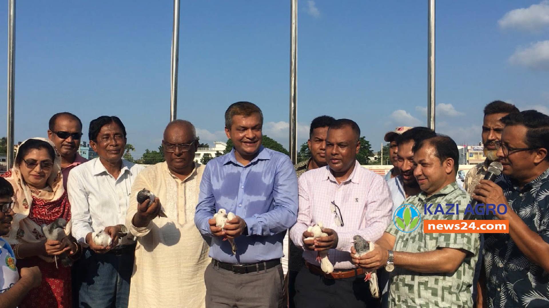 তিতাস পাড়ের ঐতিহ্যবাহী ডিসি গোল্ডকাপ ফুটবল টুর্নামেন্ট ২০২৩ উদ্বোধন।