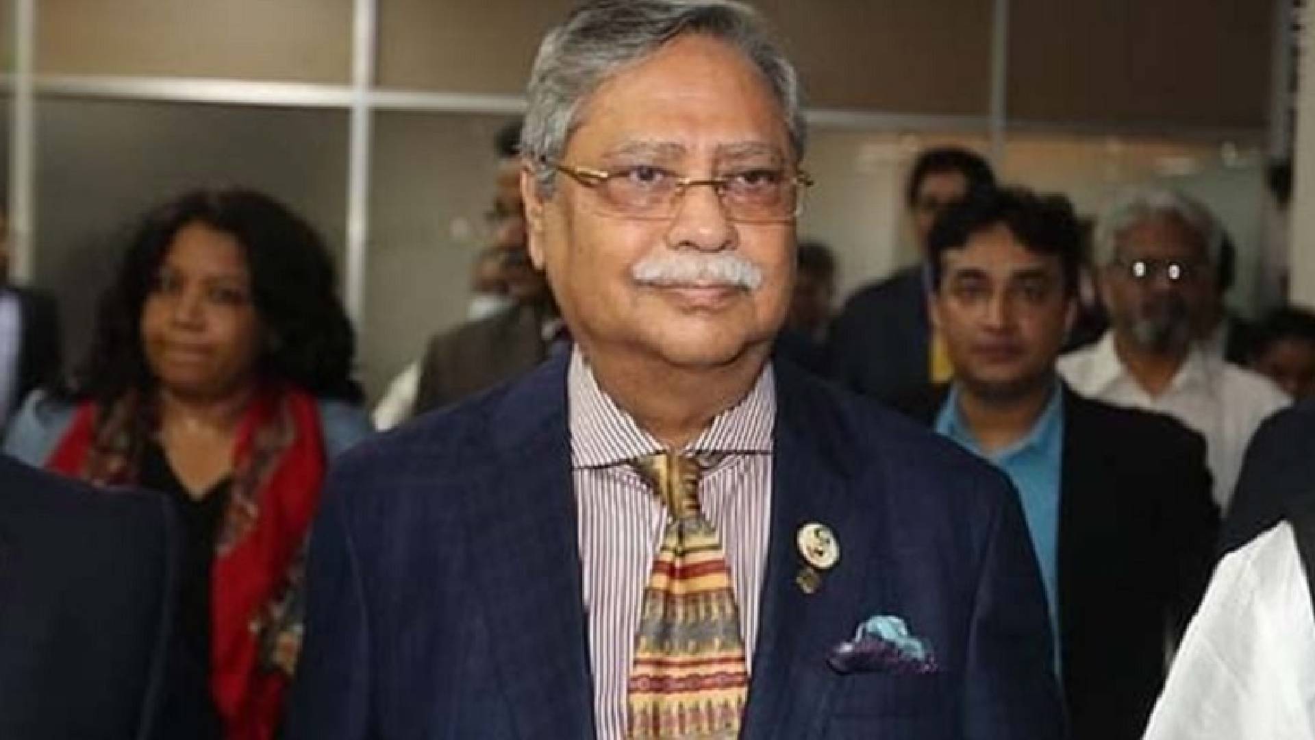 দুই দিনের মধ্যে নতুন রাষ্ট্রপতি চূড়ান্ত হবে : সারজিস-হাসনাত