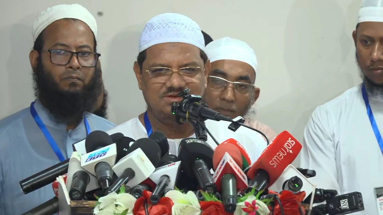 দুর্নীতিবাজরা দেশের রন্ধে রন্ধে প্রবেশ করছে: মুফতি রেজাউল করীম
