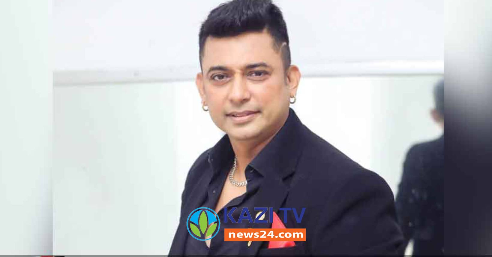 নিপুণের ওপর ক্ষোভ ঝাড়লেন জায়েদ খান