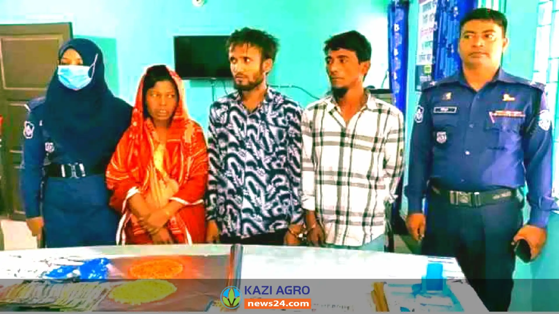 নোয়াখালী সুবর্ণচর থেকে ১ হাজার ৬৫০ পিস ইয়াবাসহ ৩ রোহিঙ্গা নারী-পুরুষ আটক