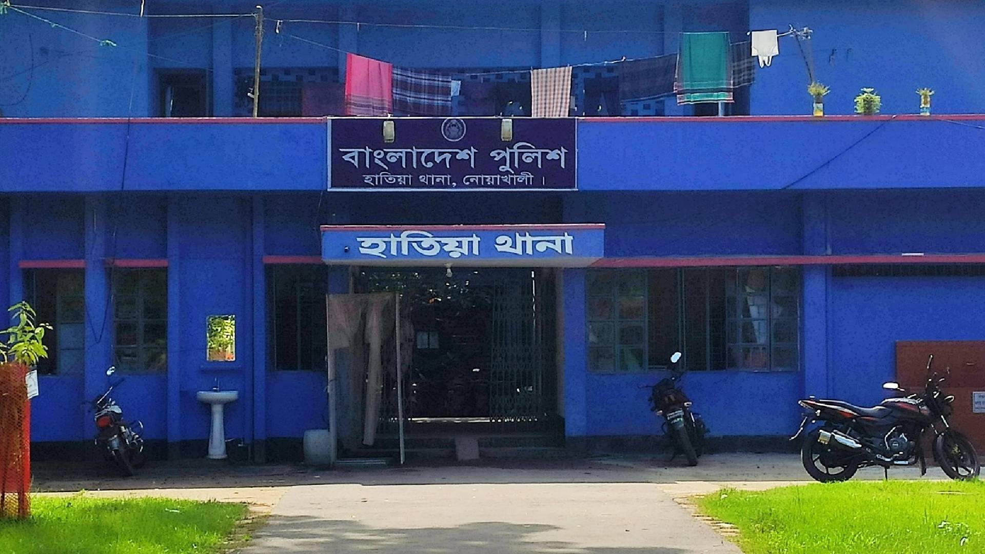 নোয়াখালীতে চুলার আগুনে দগ্ধ হয়ে স্বামী-স্ত্রীর মৃত্যু