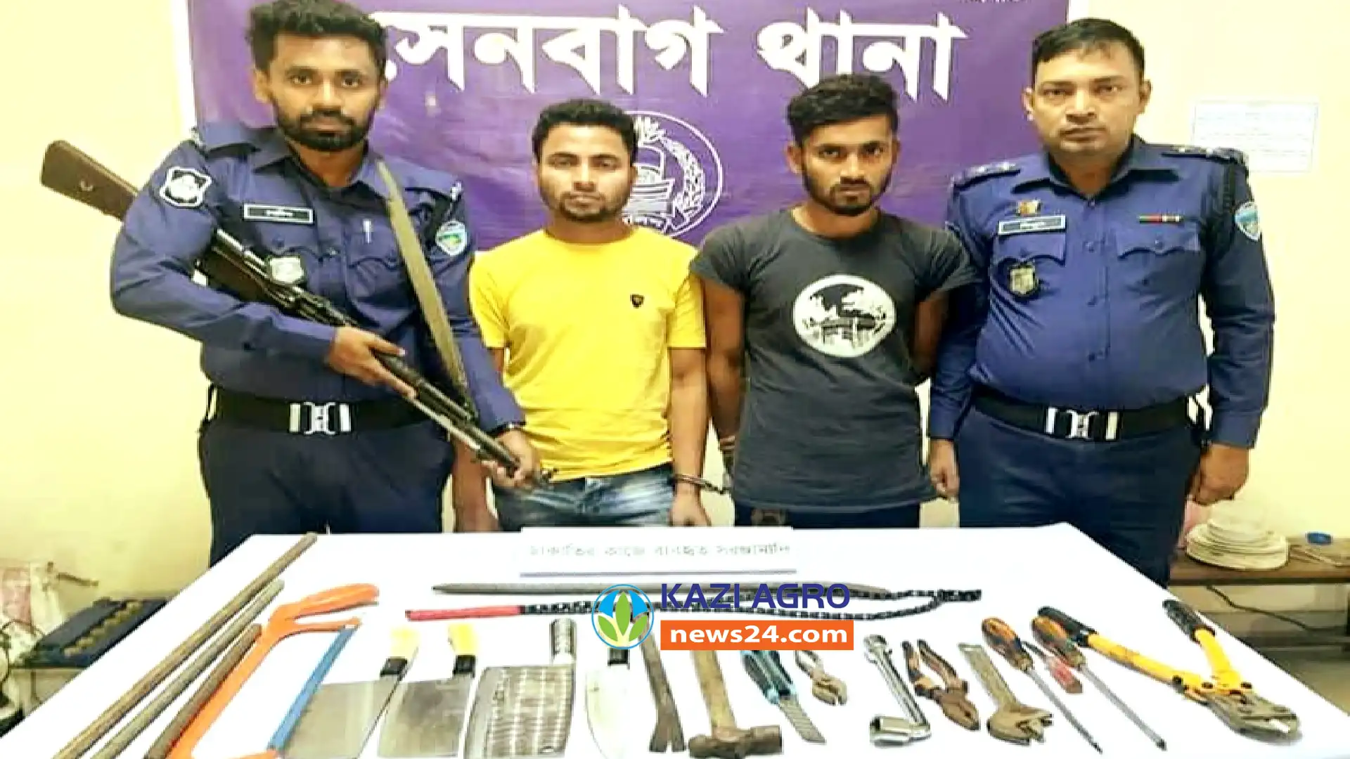নোয়াখালীতে ডাকাতির প্রস্ততিকালে ২ ডাকাত সদস্য আটক