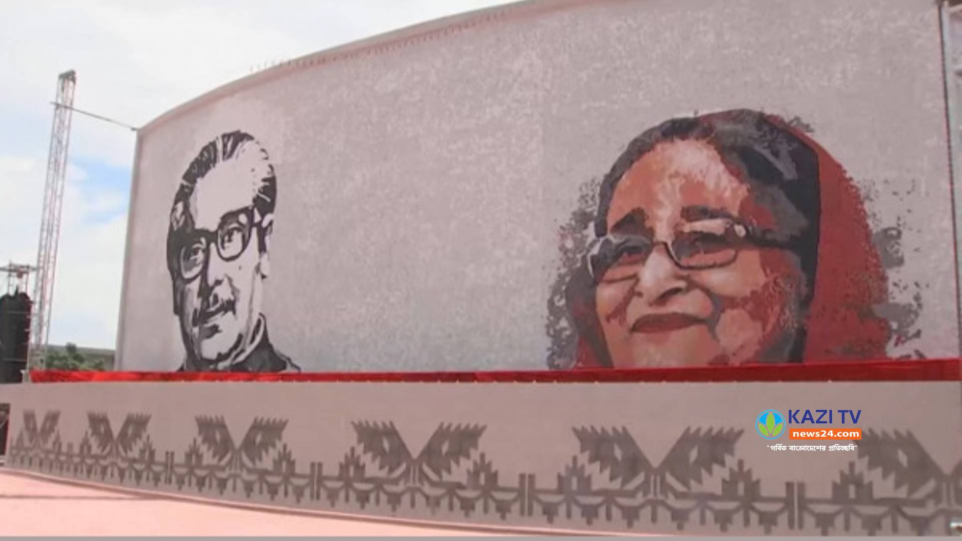 পদ্মা সেতুর দুই পাশে বাবা-মেয়ের ম্যুরালে ব্যয় ১১৭ কোটি টাকা