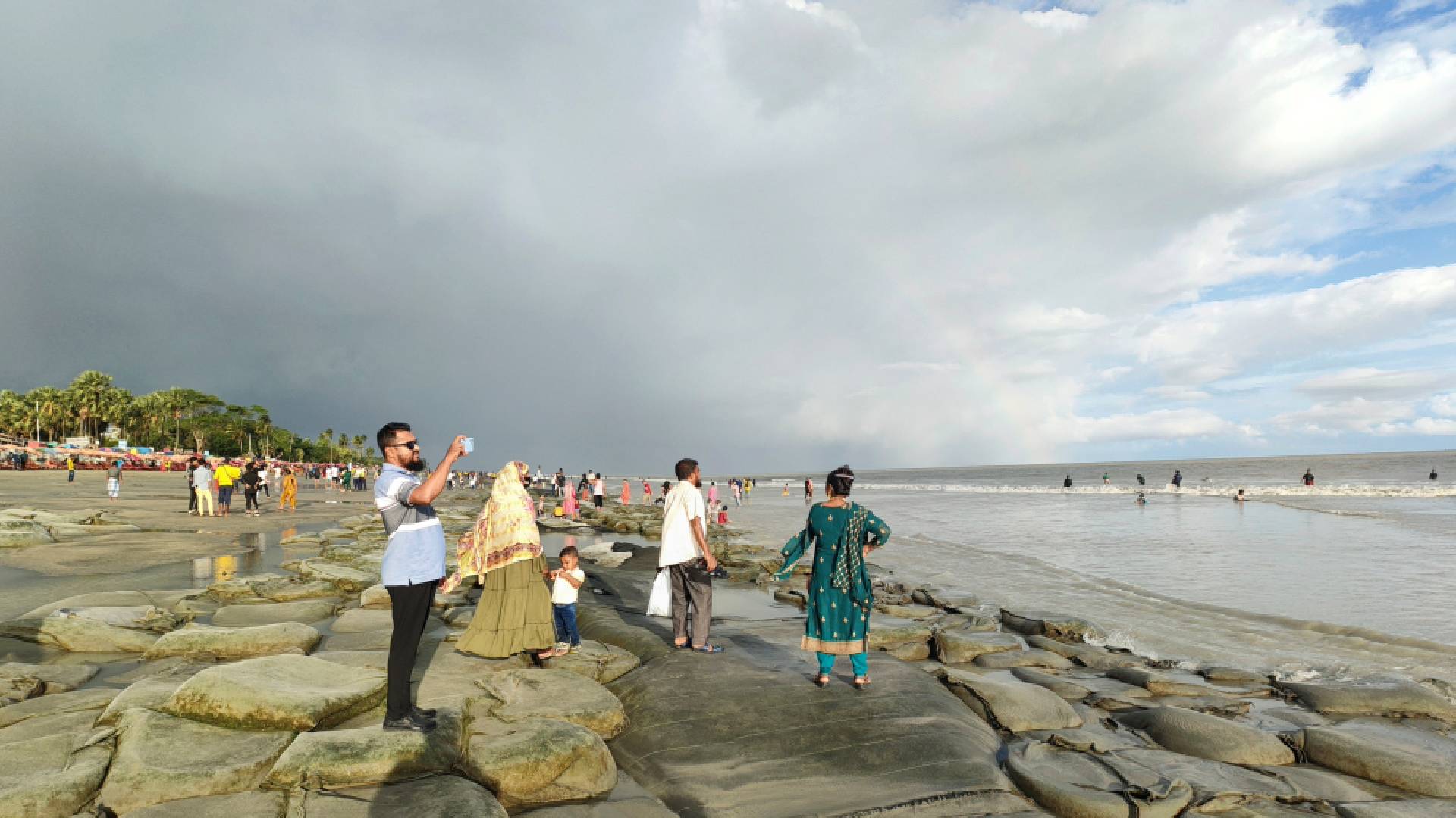 পর্যটন দিবস উপলক্ষে কুয়াকাটার হোটেল মোটেলে ৫০ শতাংশ ছাড়ের ঘোষণা