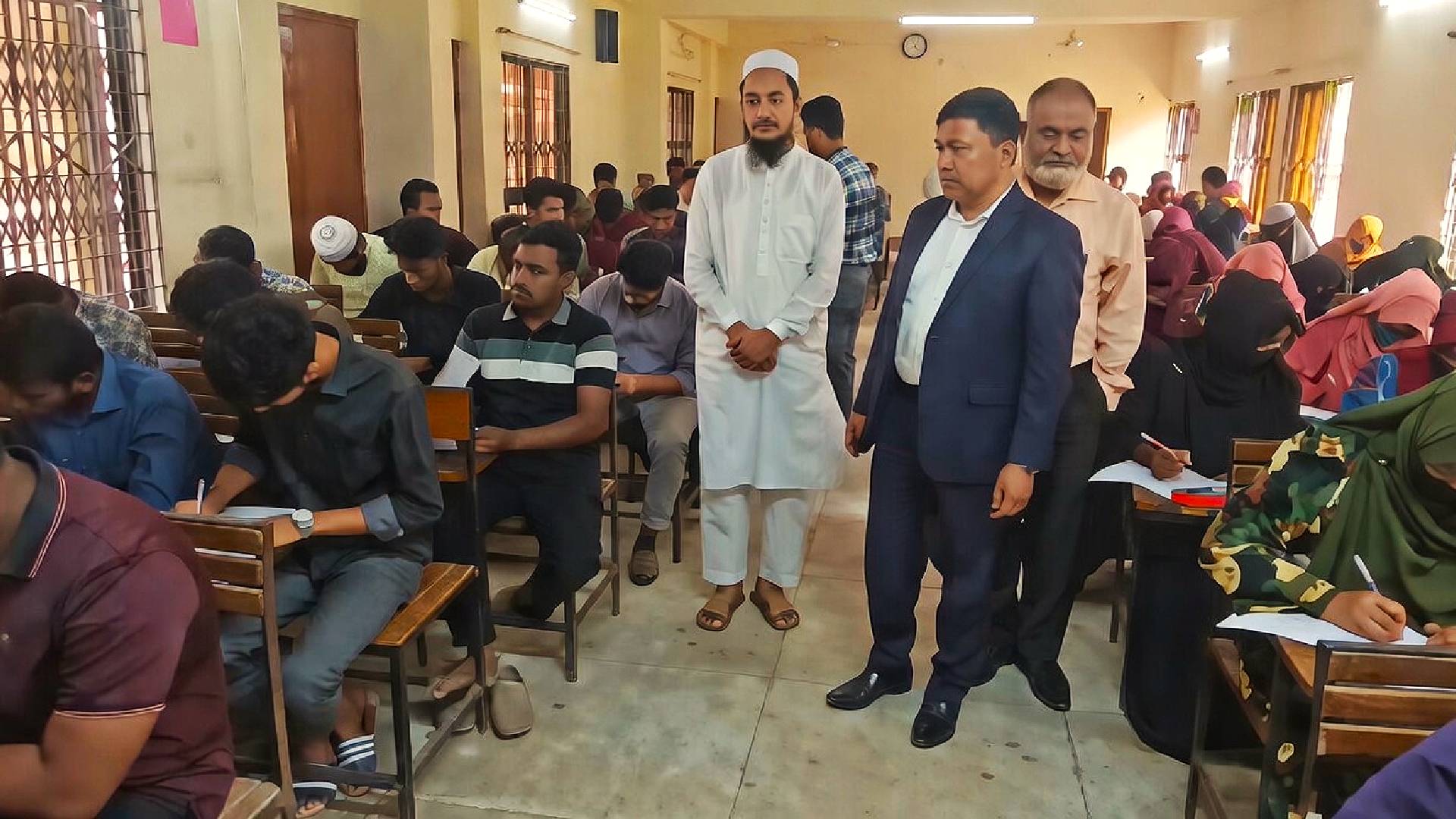 ফ্রিল্যান্সিং শিখে আত্মনির্ভরশীল হতে নোয়াখালীতে ভর্তি পরীক্ষা অনুষ্ঠিত