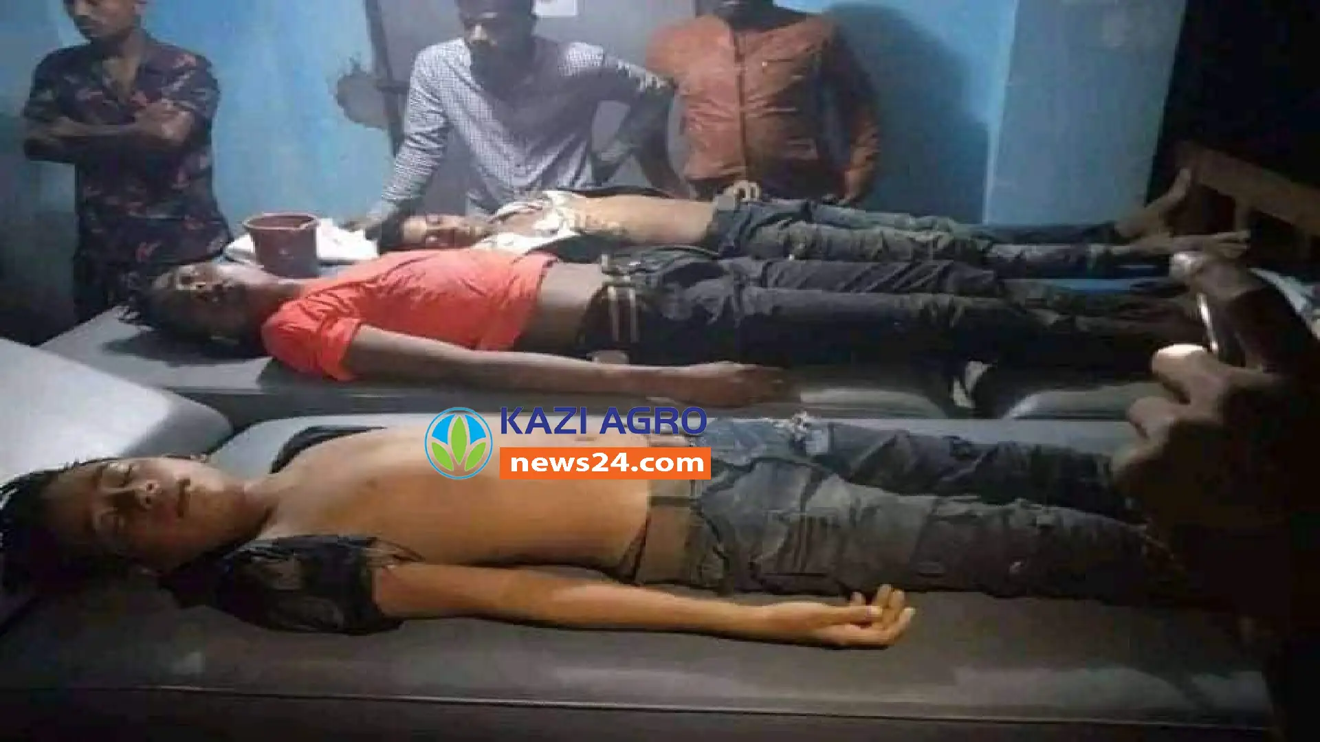 বরগুনার বেতাগীতে মোটরসাইকেল দুর্ঘটনায় ৩ কিশোর নিহত।