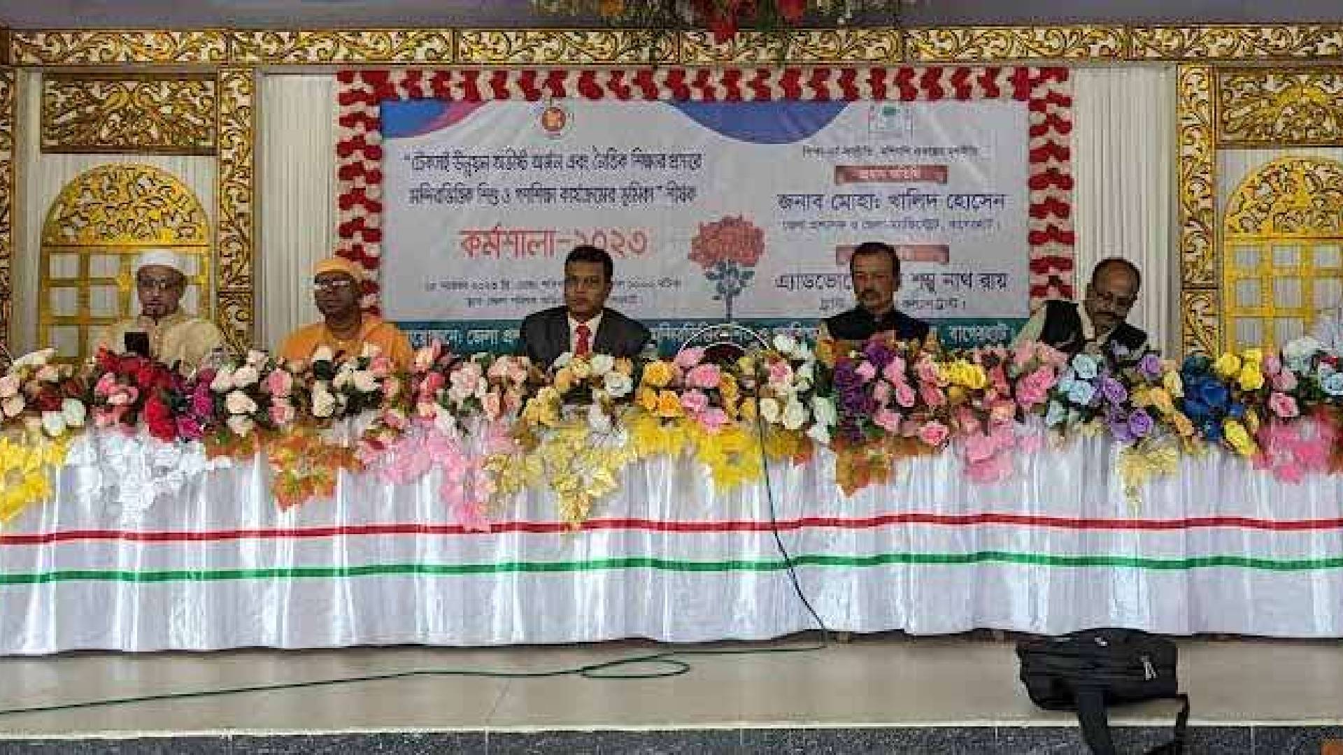 বাগেরহাটে মন্দির ভিত্তিক শিশু ও গণশিক্ষা প্রকল্পের কর্মশালা অনুষ্ঠিত