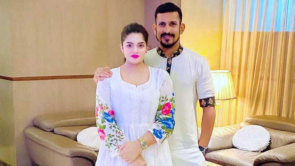 ব্যভিচার ও প্রতারণার অভিযোগে দায়মুক্তি পেলেন নাসির-তামিমা