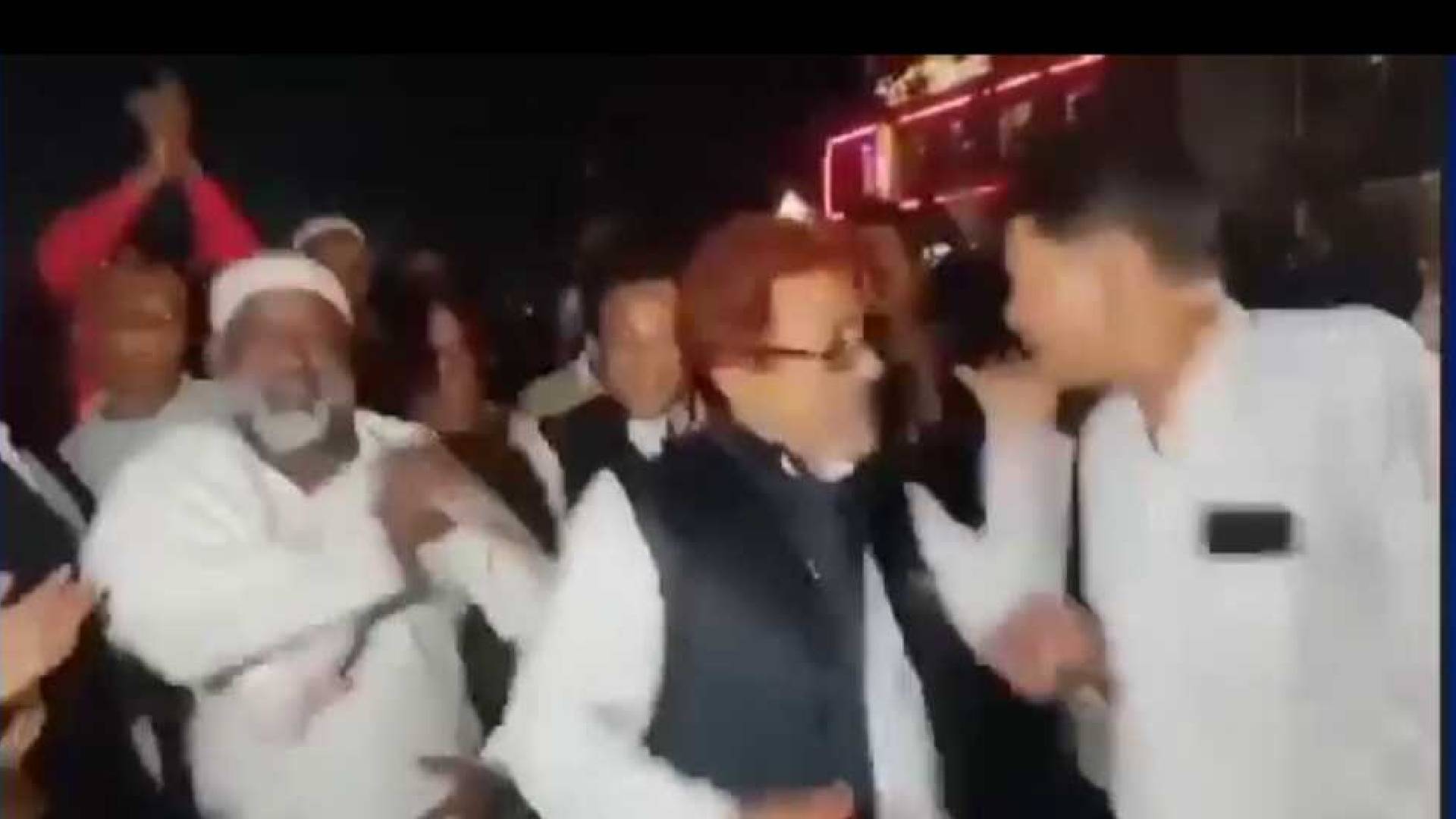বড়াইগ্রামে প্রকাশ্যে কর্মীর গালে এমপি'র থাপ্পড়, ভাইরাল!