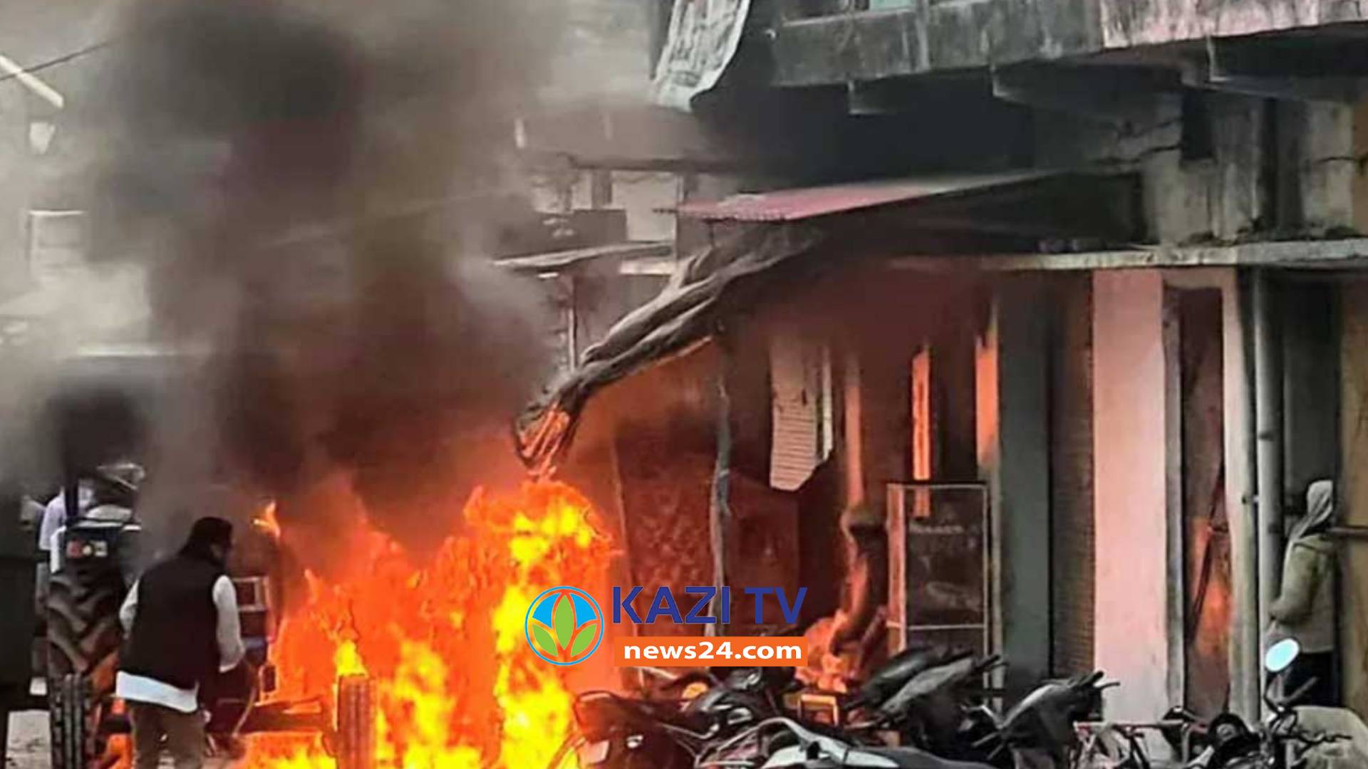 ভারতে মসজিদ-মাদ্রাসা ভাঙা কেন্দ্র করে দাঙ্গা, নিহত ২