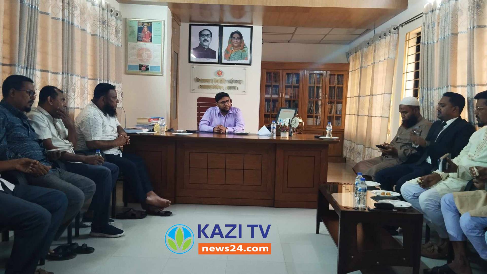ভোলার বোরহানউদ্দিনে  পাগলা কুকুরের বেপরোয়া কামড়ানো ঠেকাতে   ইউএনও জরুরি সভা অনুষ্ঠিত