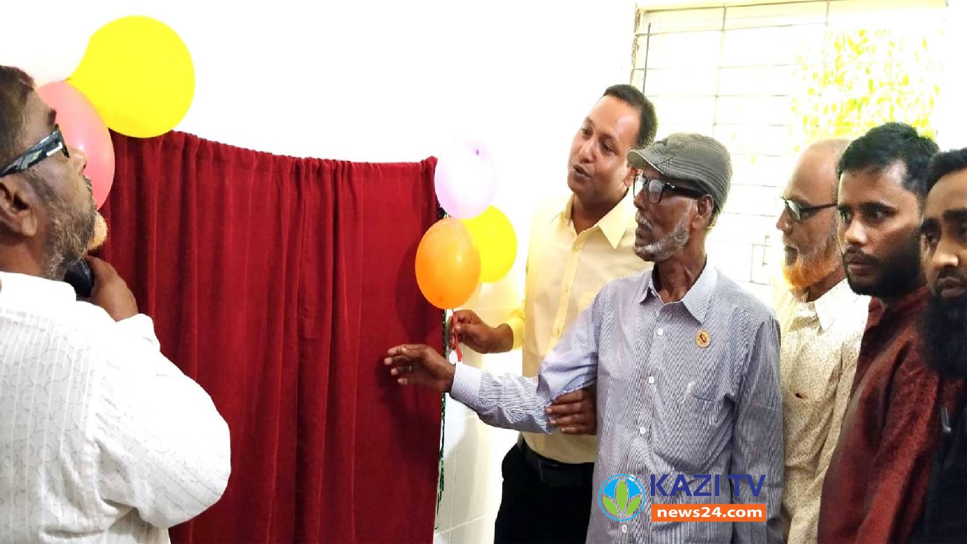 মতলব উত্তরে গজরায় আলী আকবর খাঁন কমিউনিটি ক্লিনিক উদ্বোধন