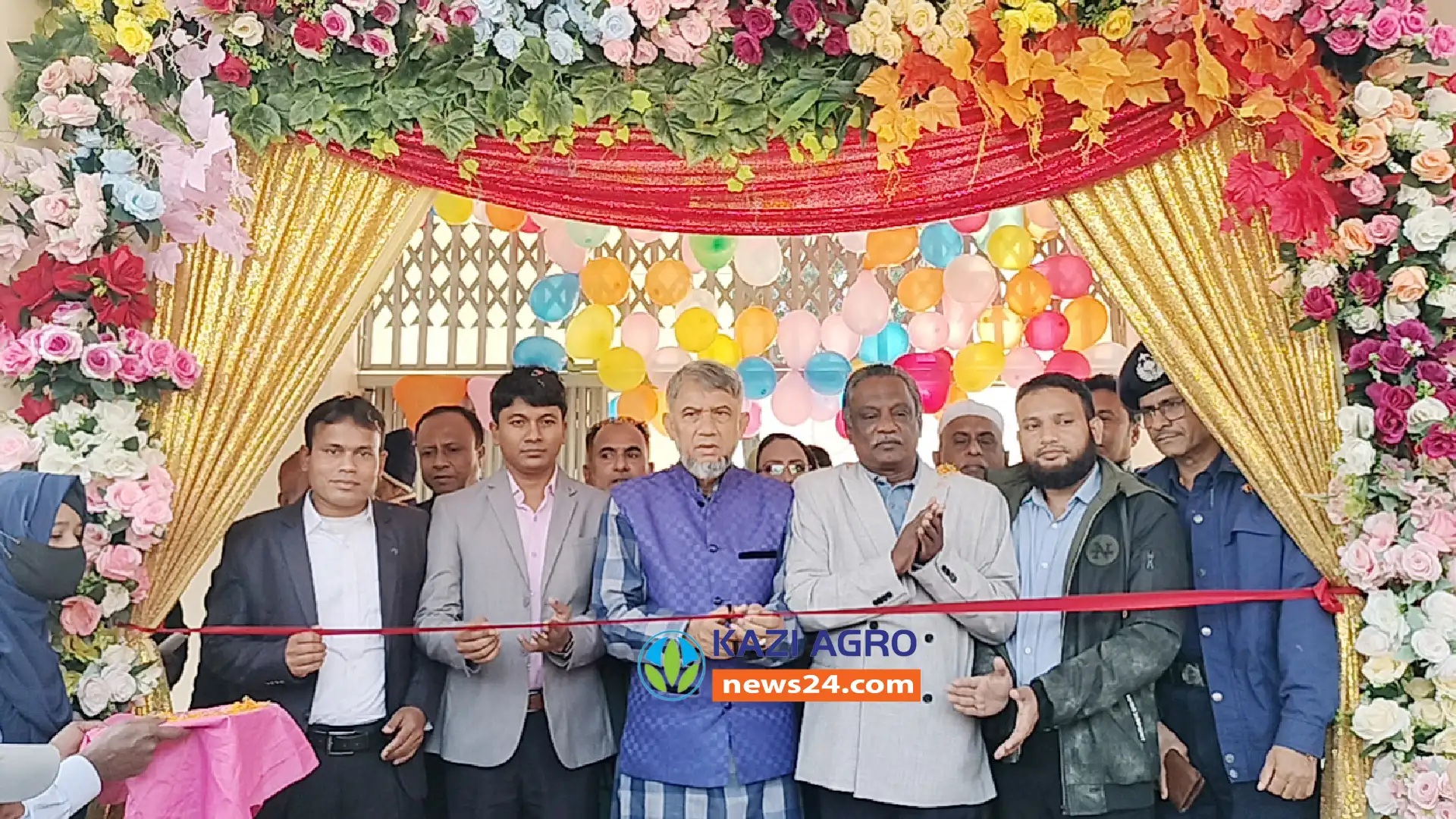 মতলব উত্তরে নাউরী আহম্মদীয়া উচ্চ বিদ্যালয়ে একাডেমিক ভবন উদ্বোধন
