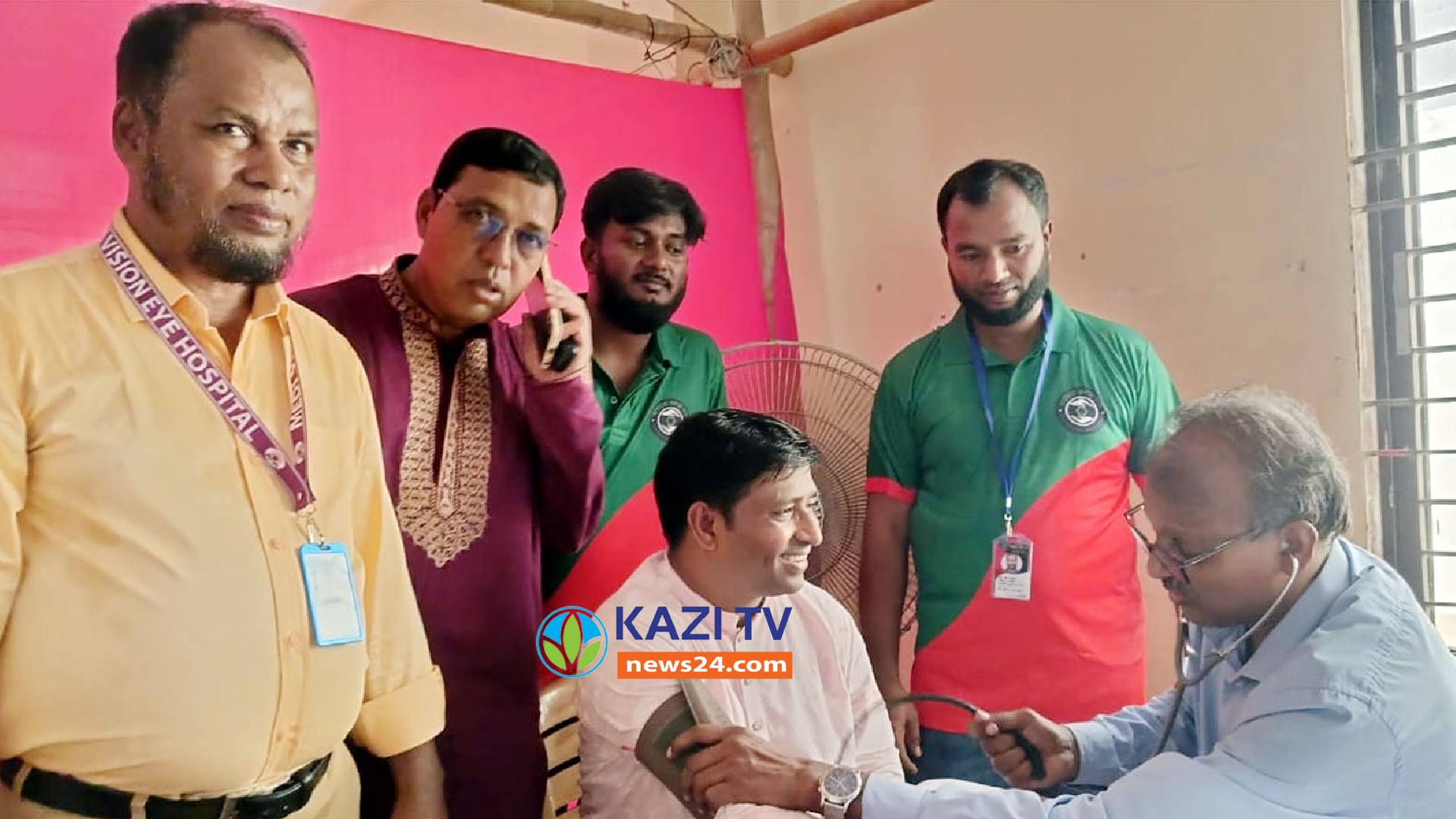 মতলব উত্তরে মাতৃছায়া একতা সংঘের বিনামূল্যে চিকিৎসা সেবা প্রদান