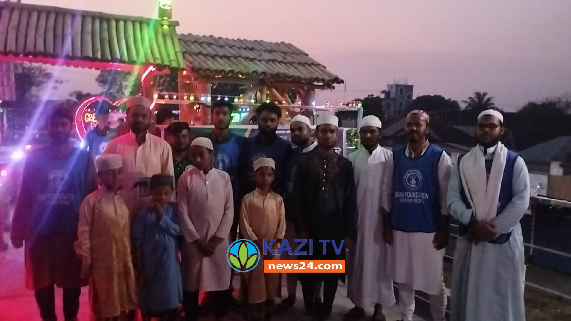 মতলব উত্তরে সারা ফাউন্ডেশনের উদ্যেগে মাদ্রাসার ইয়াতিম ছাত্রদের সাথে ইফতার ও দোয়া আয়োজন।