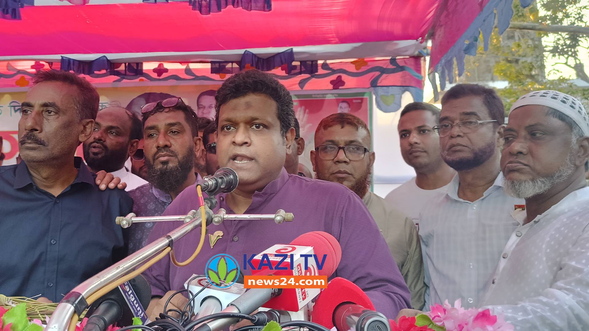 মতলব উত্তরে ৭- ই- নভেম্বর জাতীয় বিপ্লব ও সংহতি দিবস উপলক্ষে আলোচনা সভা...