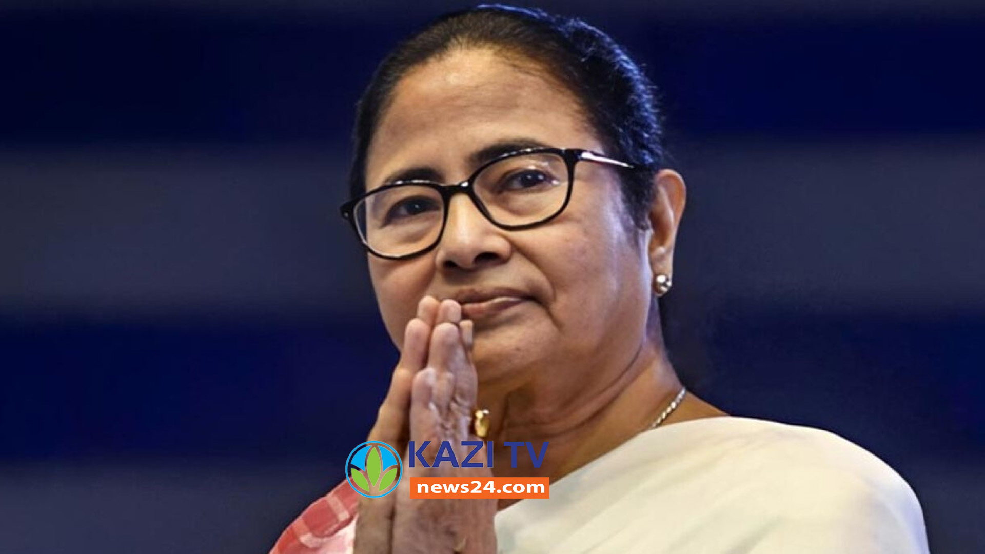 মস্তিষ্কে আঘাত, পর্যবেক্ষণে রাখা হবে মমতাকে