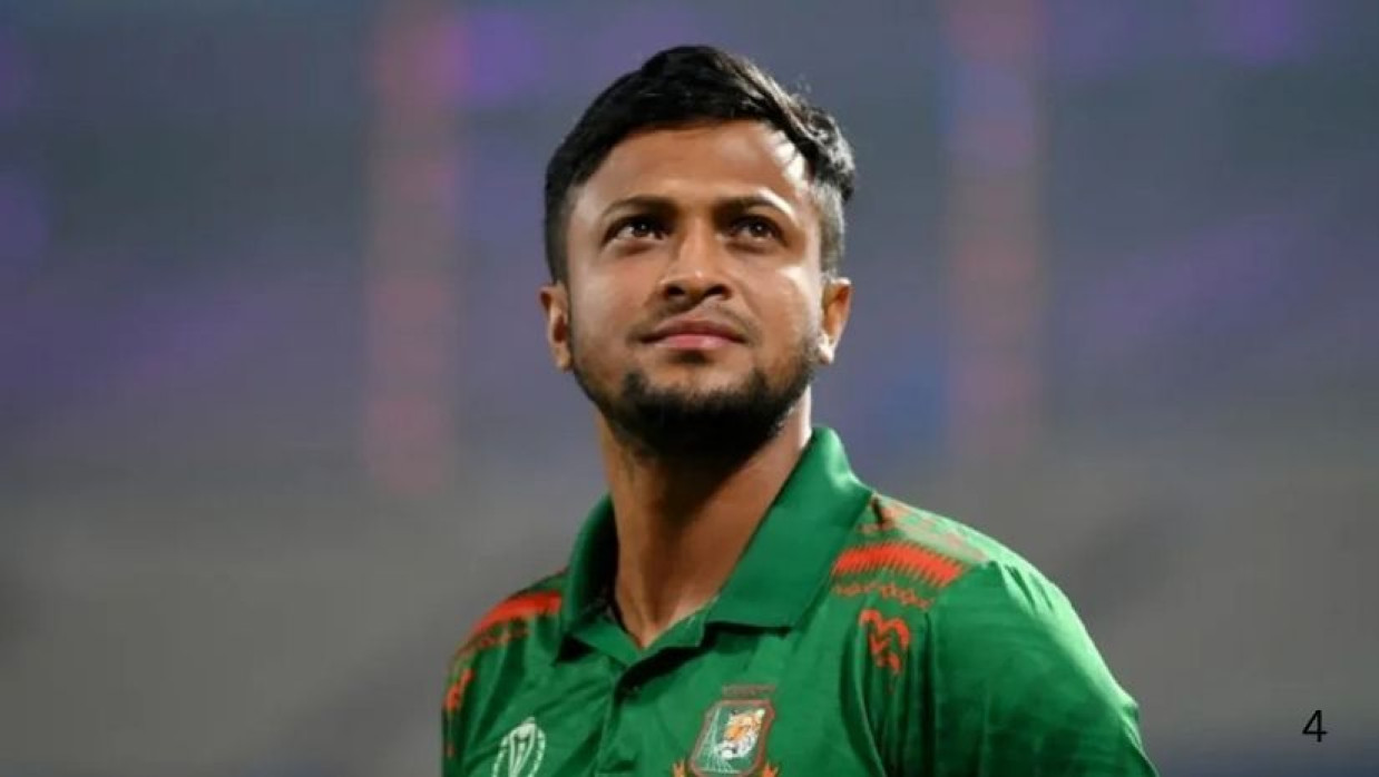 মামলা থেকে নাম কাটতে কোটি টাকা চাওয়া হয়