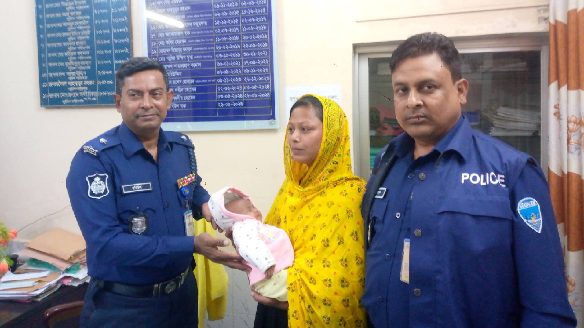মাস বয়সের বিক্রিত নুসাইবা পুলিশের সহযোগীতায় মায়ের কোলে
