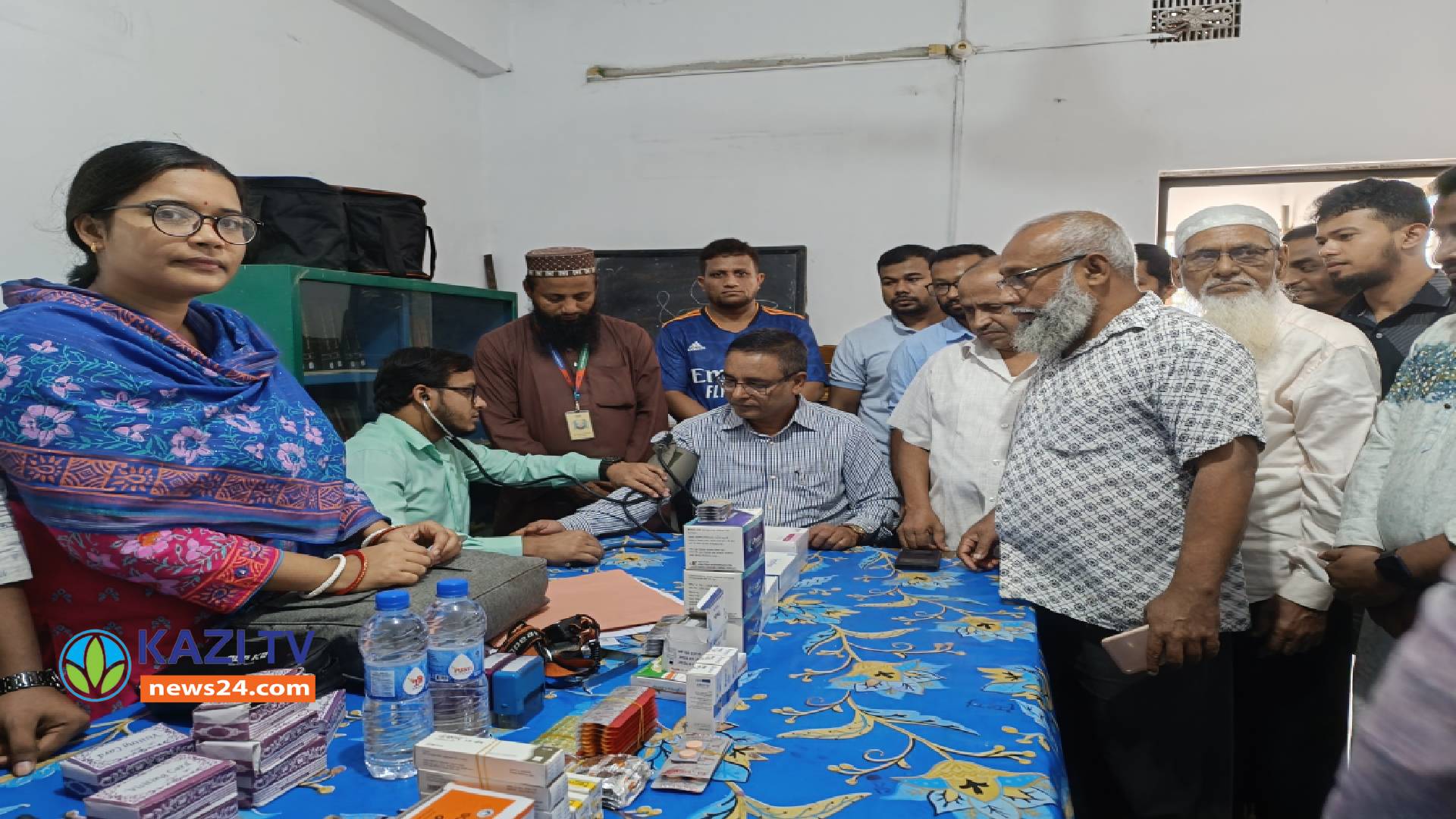 মিয়াবাজার লতিফুন্নেচ্ছা উচ্চ বিদ্যালয়ের ফ্রি মেডিকেল ক্যাম্প