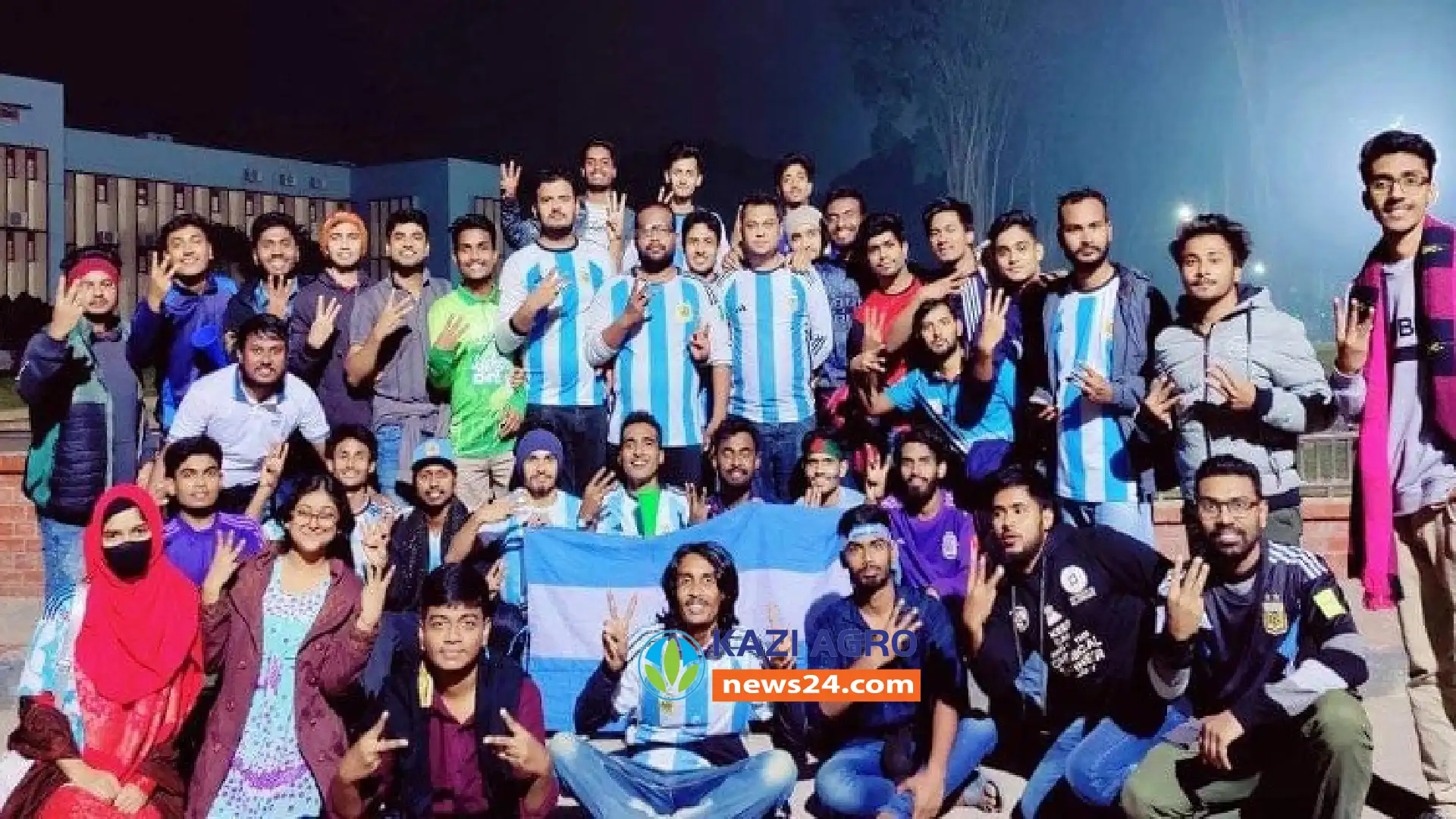 রাজশাহী বিশ্ববিদ্যালয়ে আর্জেন্টিনা ফ্যানস ক্লাব সমর্থকদের গরু-খাসি দিয়ে ভোজের আয়োজন