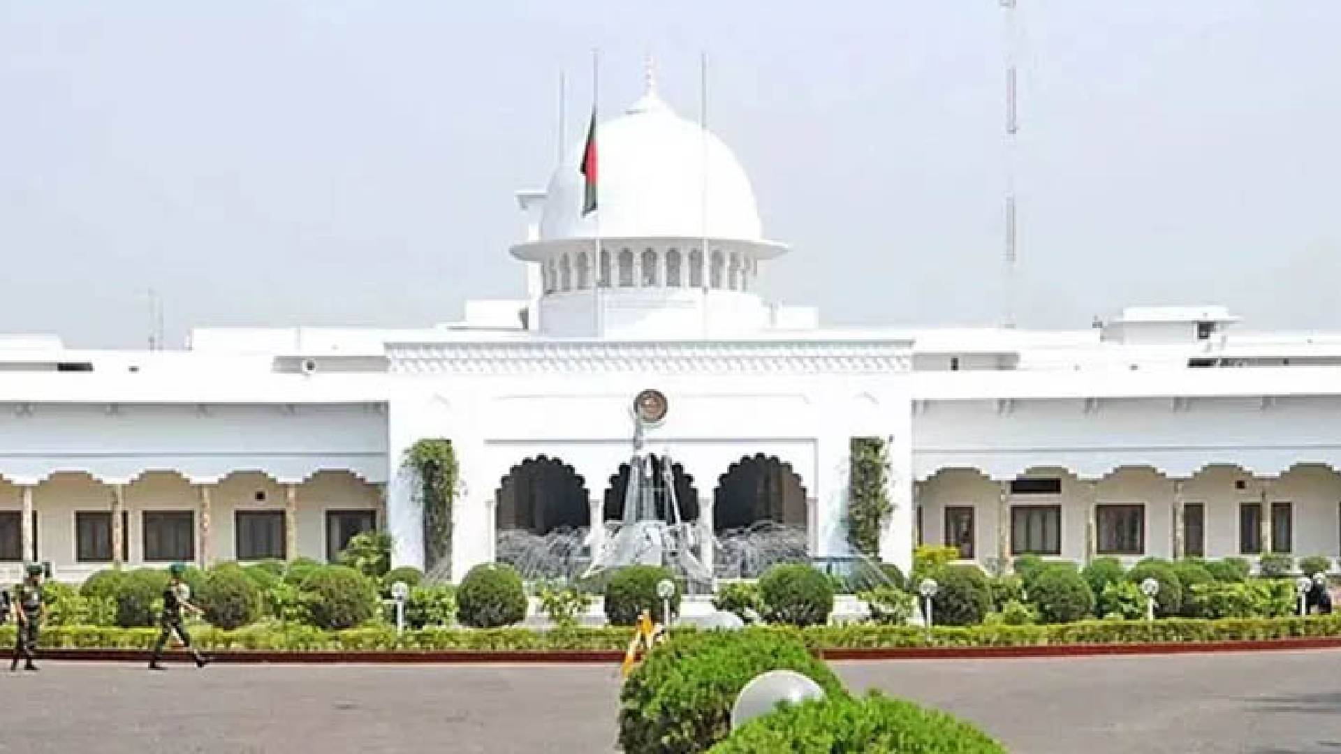 রাষ্ট্রপতি পদে কার নাম আলোচনায়