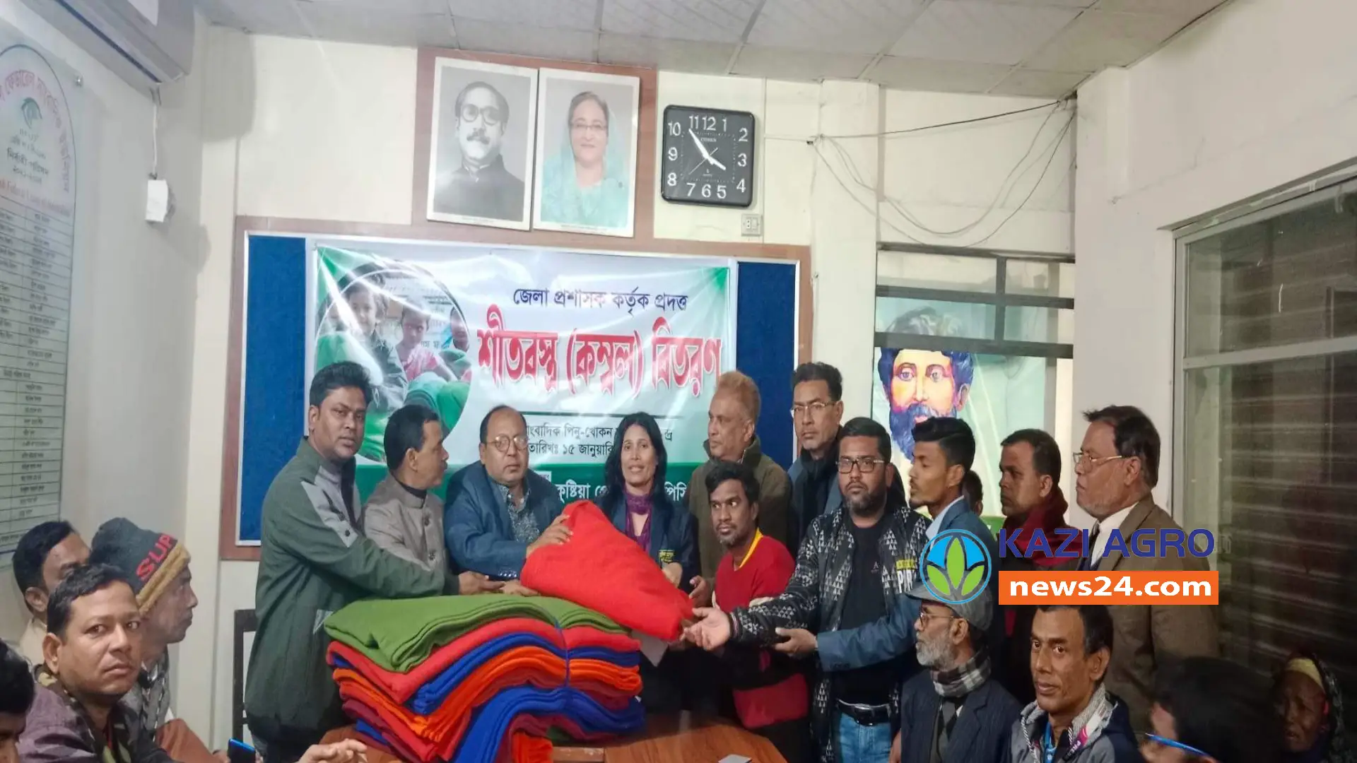 শীতার্তদের পাশে কুষ্টিয়া প্রেসক্লাব কেপিসি