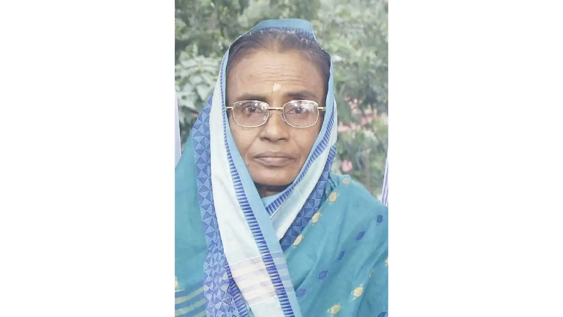 সমাজসেবক বিকাশ দাশ গুপ্তের মায়ের রোগ মুক্তি কামনায় দোয়া ও আর্শীবাদ