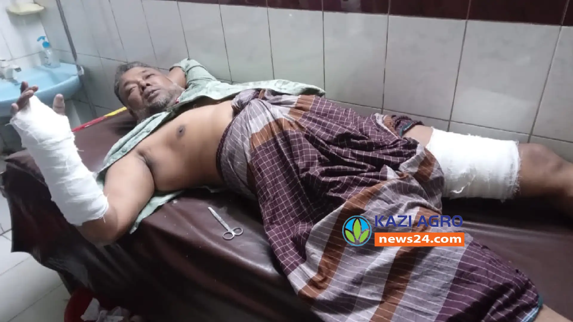 সোনারগাঁয়ে ইউপি সদস্যকে অপহরণ করে কুপিয়ে ও পিটিয়ে হত্যা চেষ্টা